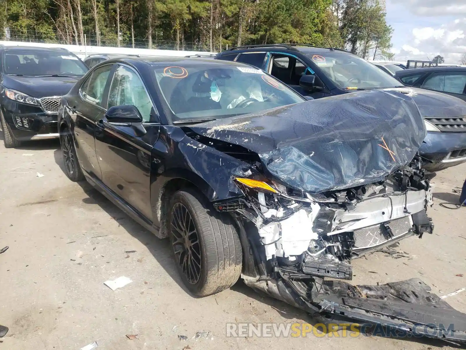 1 Photograph of a damaged car 4T1B11HKXKU854194 TOYOTA CAMRY 2019