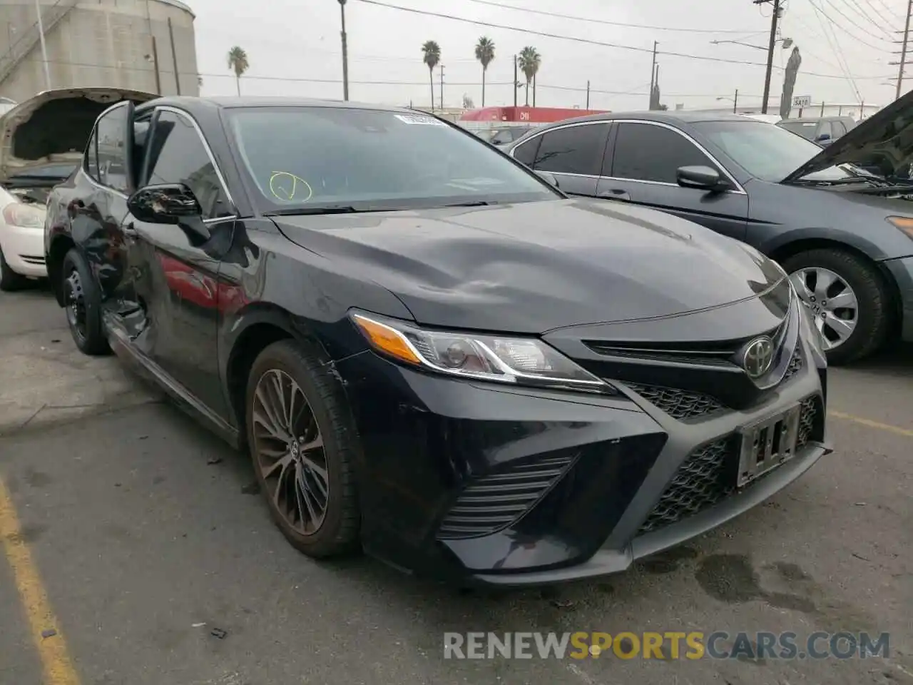 1 Photograph of a damaged car 4T1B11HKXKU854910 TOYOTA CAMRY 2019