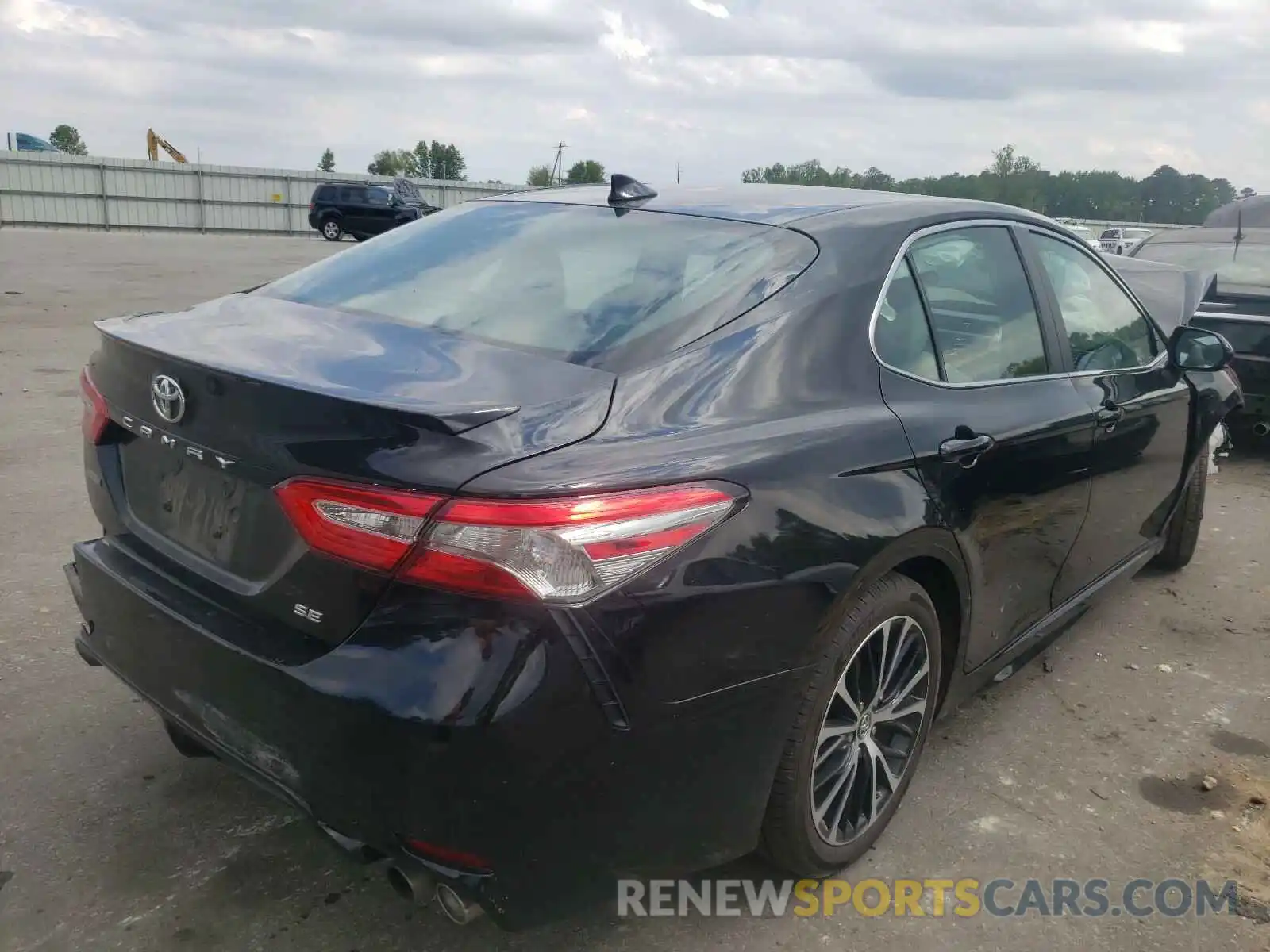 4 Photograph of a damaged car 4T1B11HKXKU856852 TOYOTA CAMRY 2019