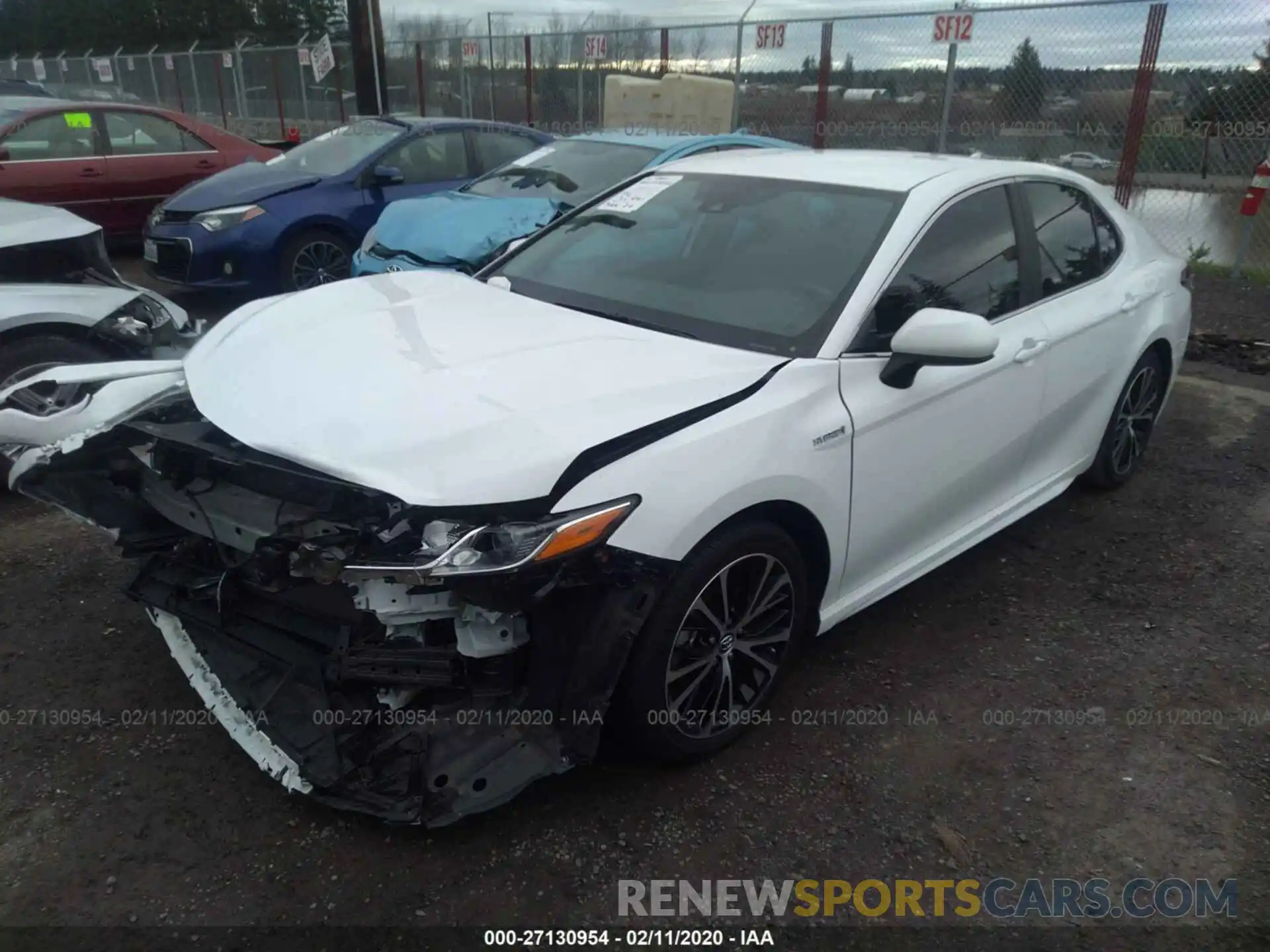 2 Photograph of a damaged car 4T1B21HK0KU012106 TOYOTA CAMRY 2019