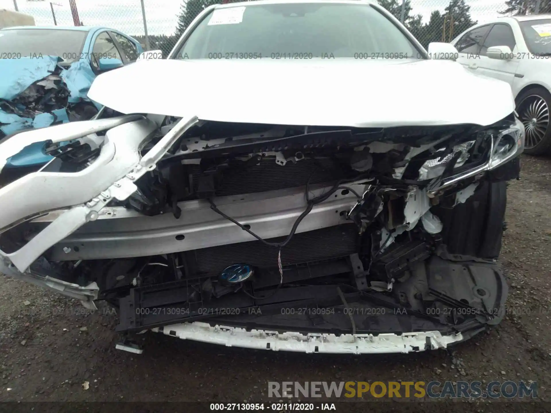 6 Photograph of a damaged car 4T1B21HK0KU012106 TOYOTA CAMRY 2019