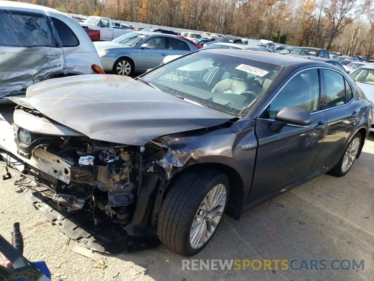 2 Photograph of a damaged car 4T1B21HK0KU012266 TOYOTA CAMRY 2019