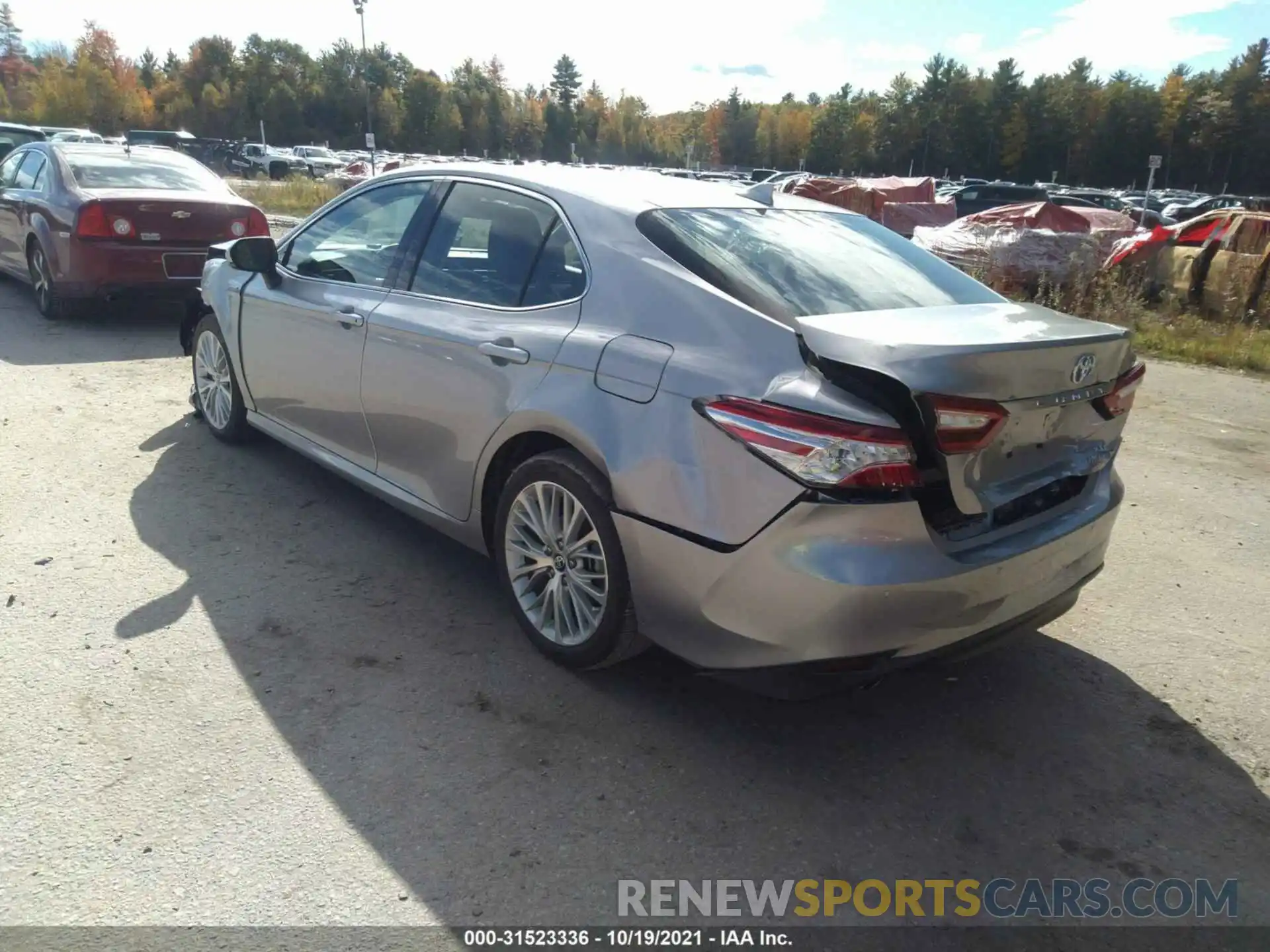 6 Photograph of a damaged car 4T1B21HK0KU510967 TOYOTA CAMRY 2019