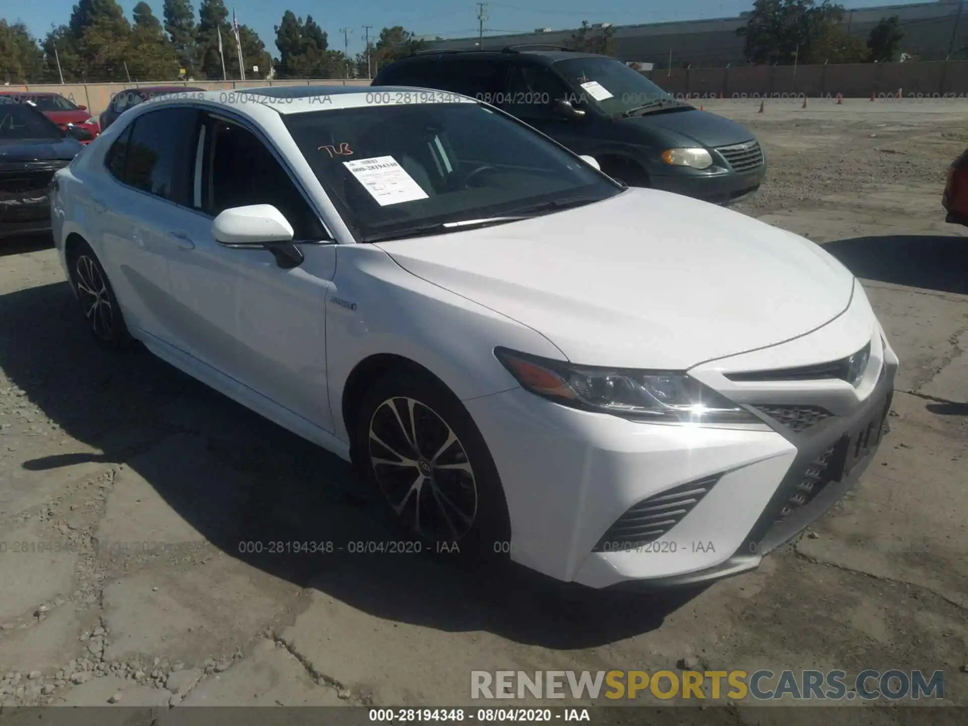 1 Photograph of a damaged car 4T1B21HK0KU513867 TOYOTA CAMRY 2019