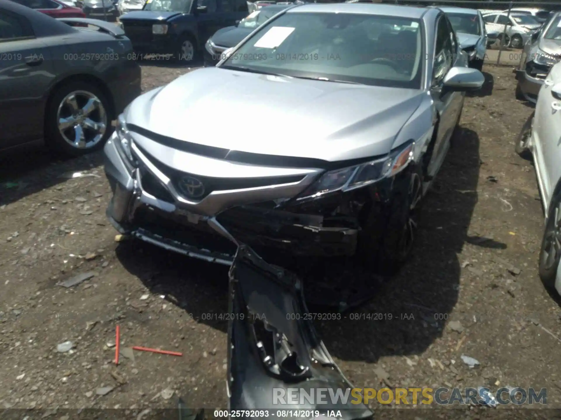 6 Photograph of a damaged car 4T1B21HK0KU514758 TOYOTA CAMRY 2019