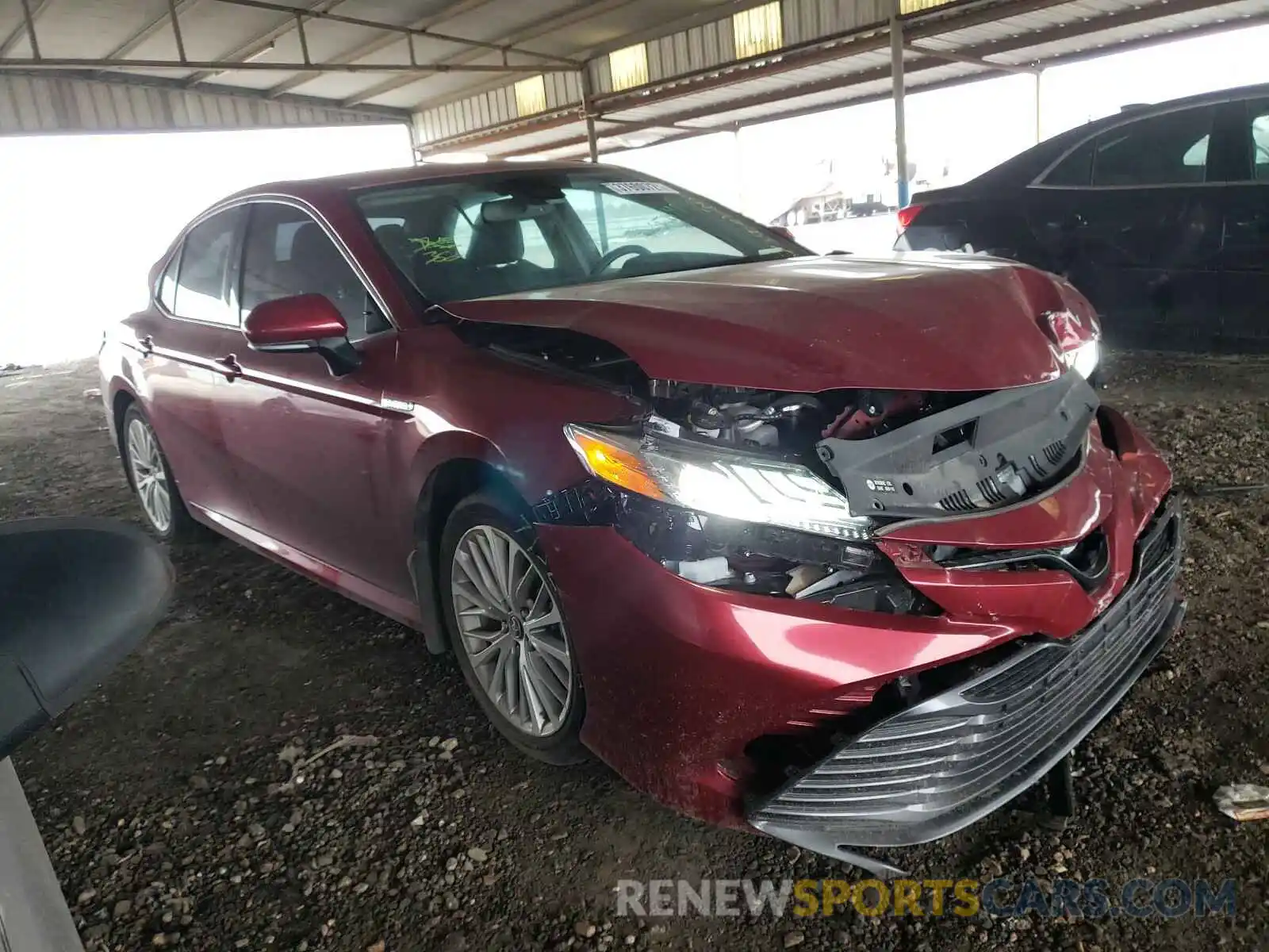 1 Photograph of a damaged car 4T1B21HK0KU515408 TOYOTA CAMRY 2019