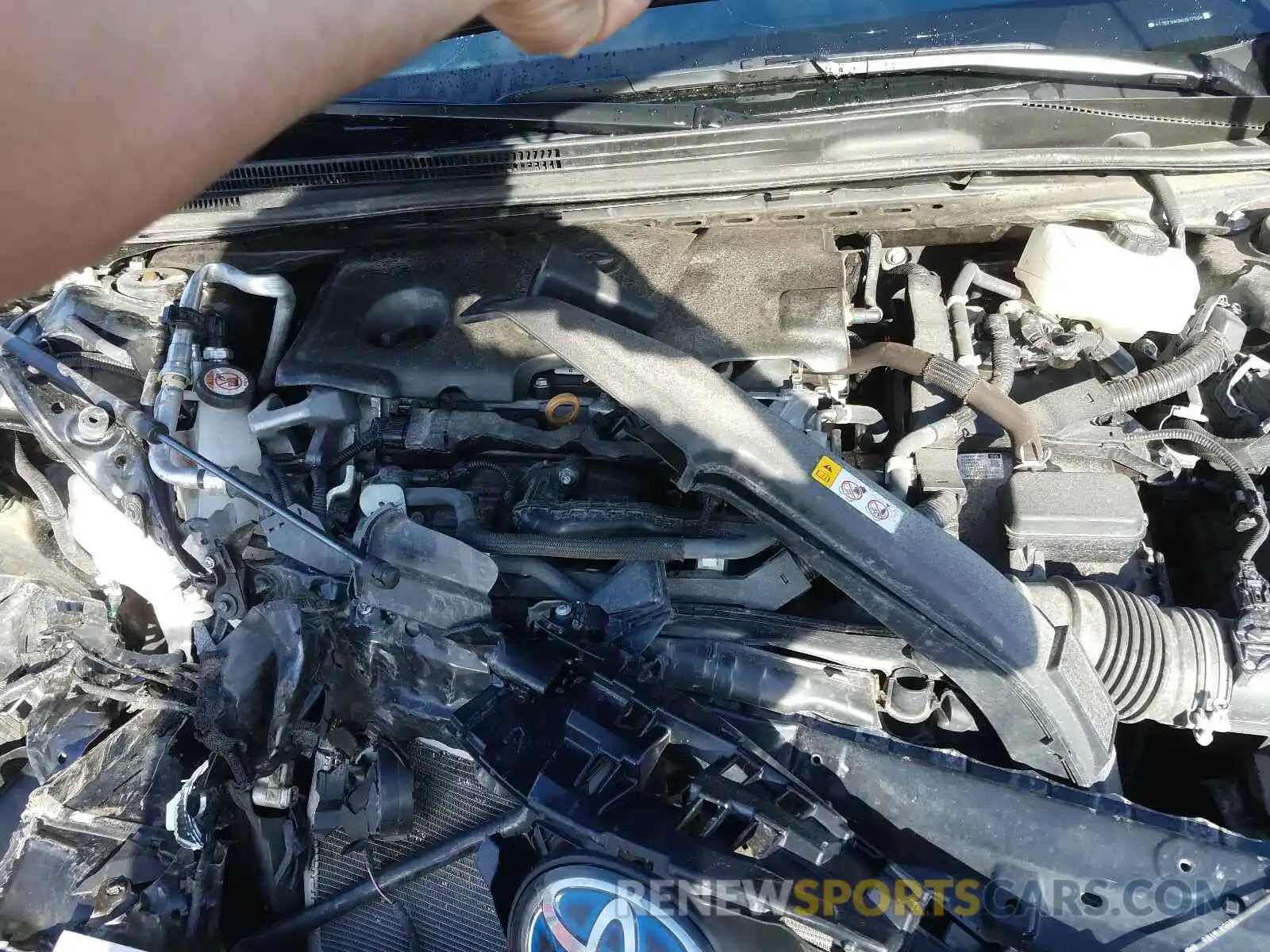 7 Photograph of a damaged car 4T1B21HK0KU517594 TOYOTA CAMRY 2019