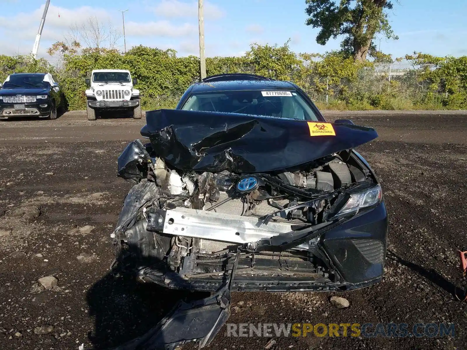 9 Photograph of a damaged car 4T1B21HK0KU517594 TOYOTA CAMRY 2019