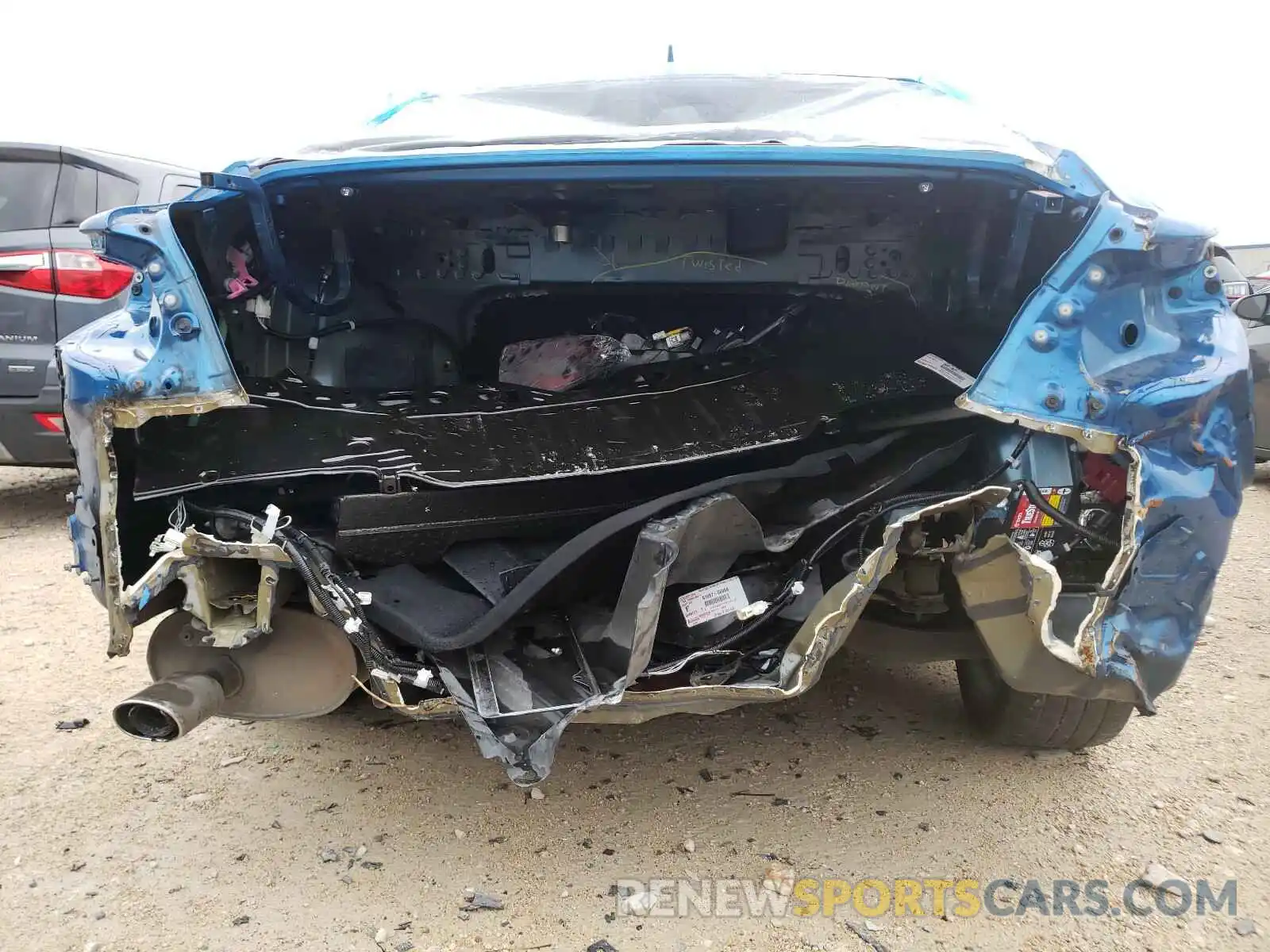 9 Photograph of a damaged car 4T1B21HK1KU013457 TOYOTA CAMRY 2019