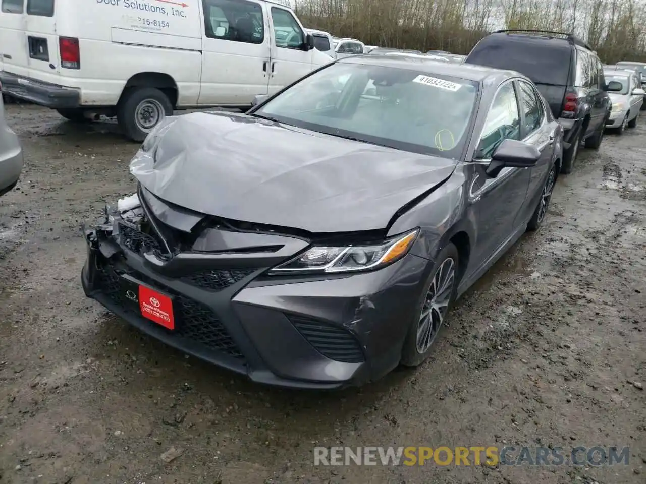 2 Photograph of a damaged car 4T1B21HK1KU014480 TOYOTA CAMRY 2019