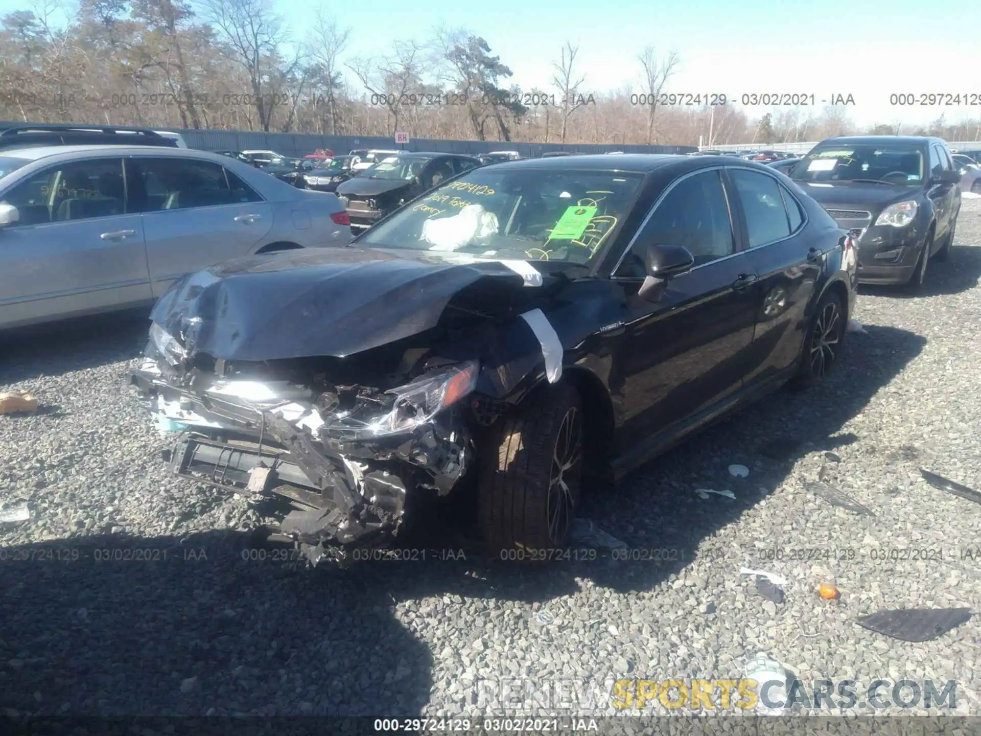 2 Photograph of a damaged car 4T1B21HK1KU518656 TOYOTA CAMRY 2019