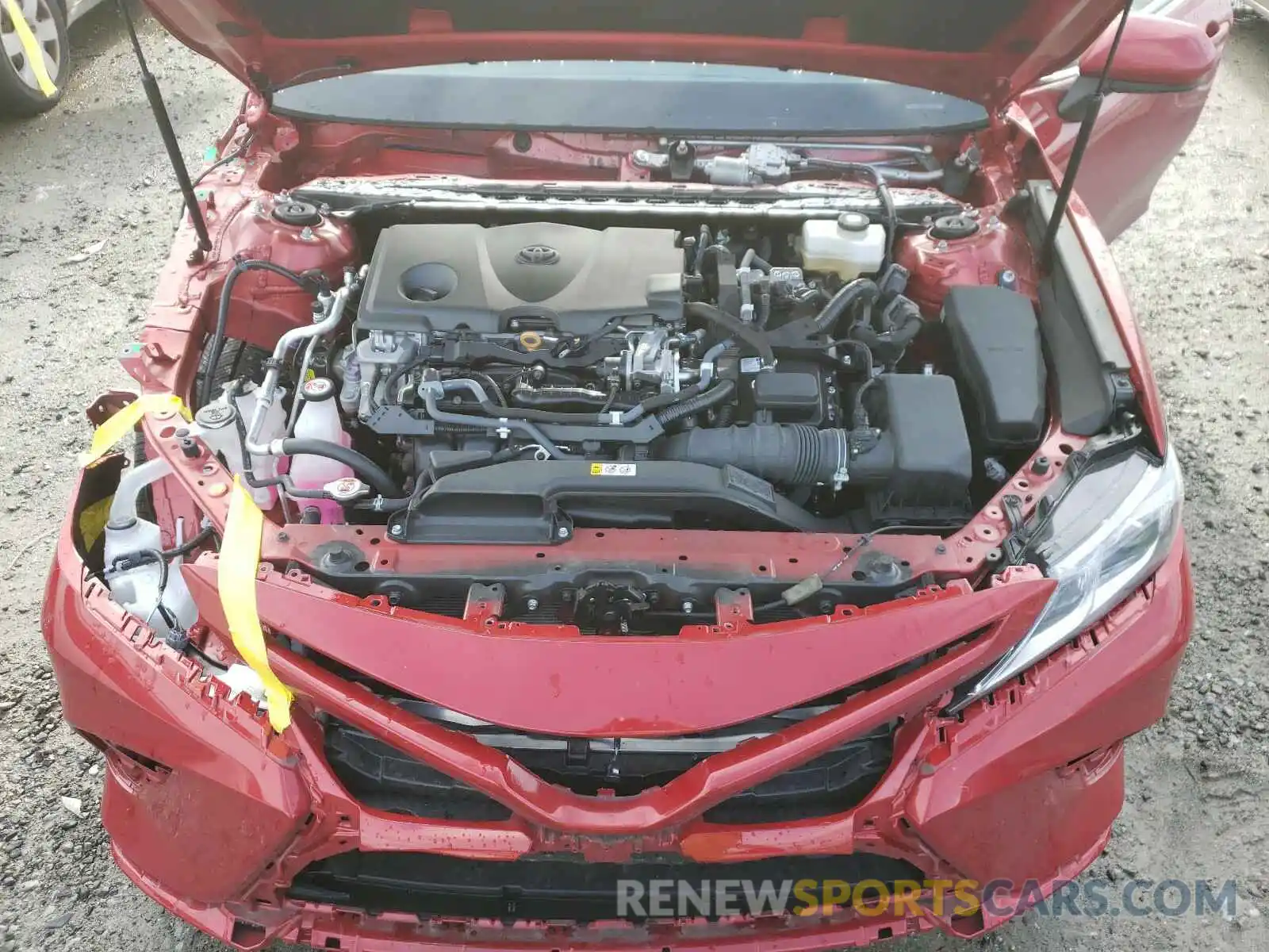 7 Photograph of a damaged car 4T1B21HK2KU009997 TOYOTA CAMRY 2019