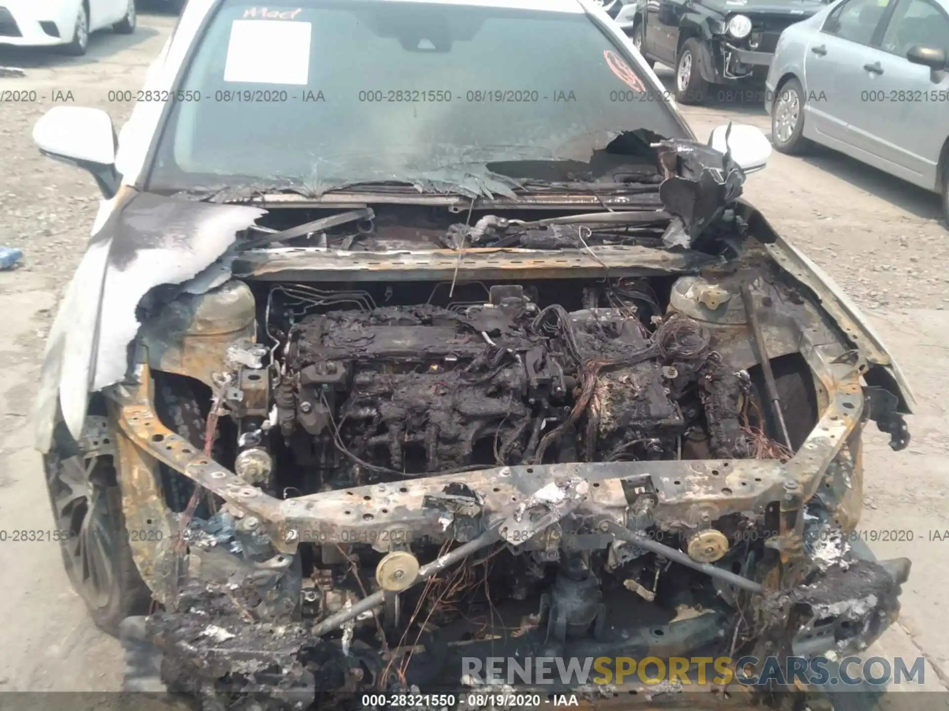 6 Photograph of a damaged car 4T1B21HK2KU011247 TOYOTA CAMRY 2019