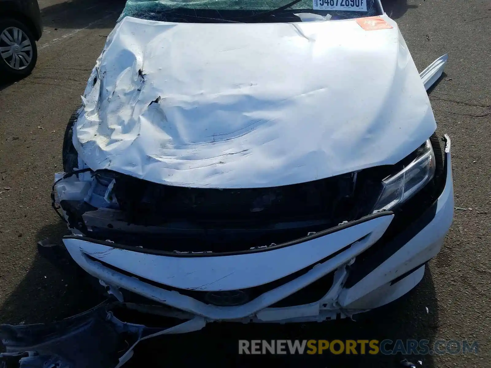 7 Photograph of a damaged car 4T1B21HK2KU011698 TOYOTA CAMRY 2019