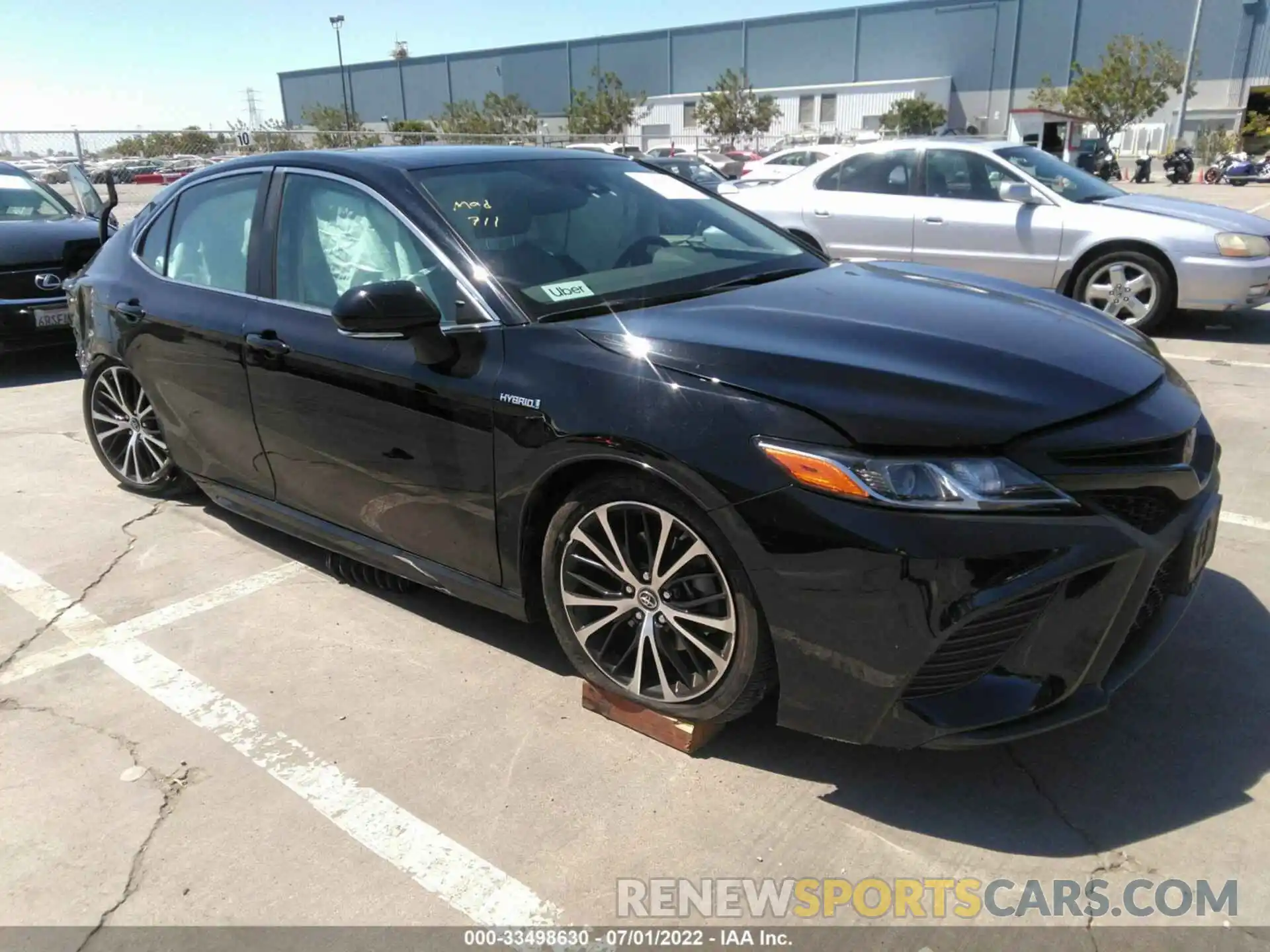 1 Photograph of a damaged car 4T1B21HK2KU012205 TOYOTA CAMRY 2019