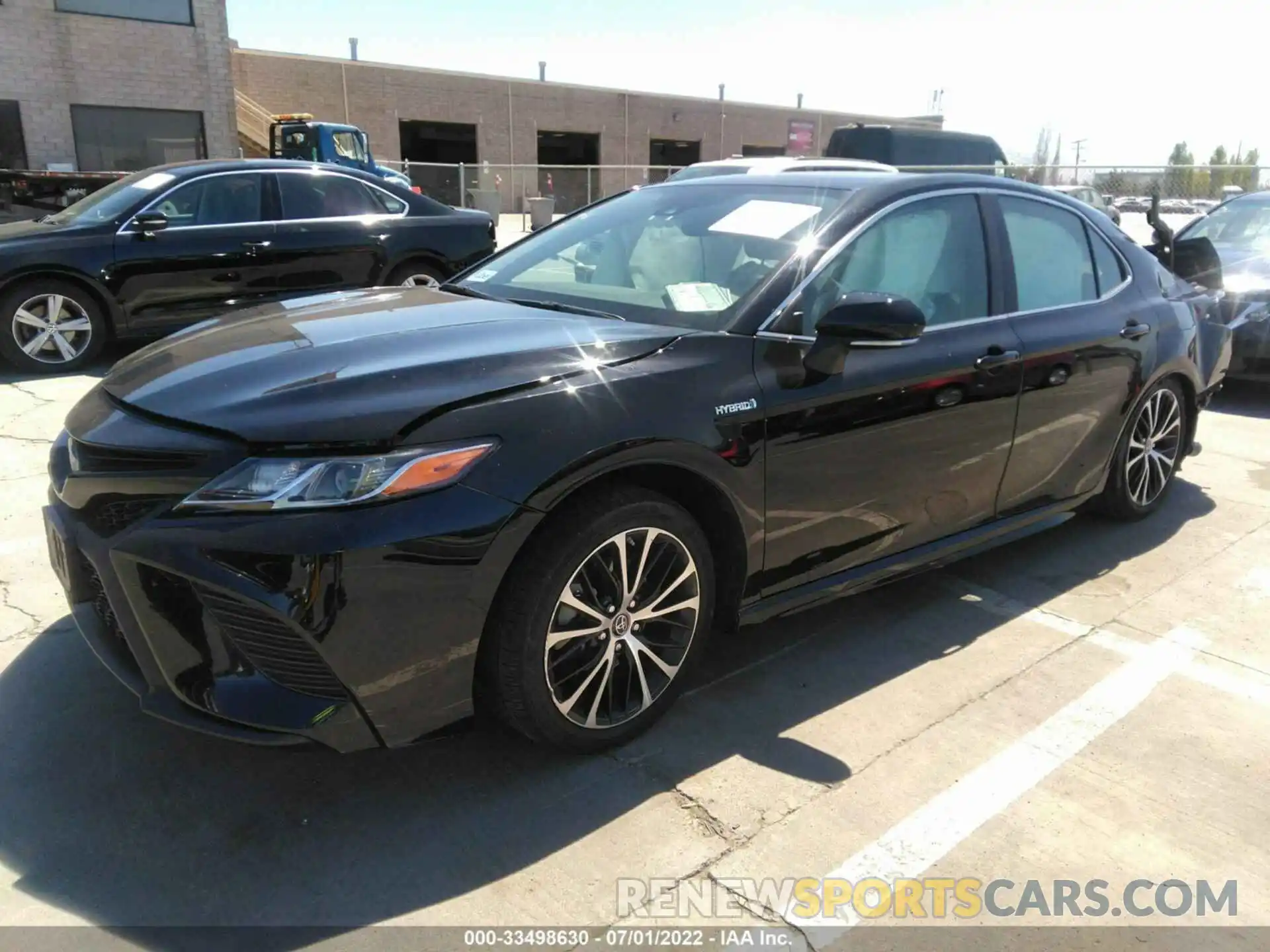 2 Photograph of a damaged car 4T1B21HK2KU012205 TOYOTA CAMRY 2019