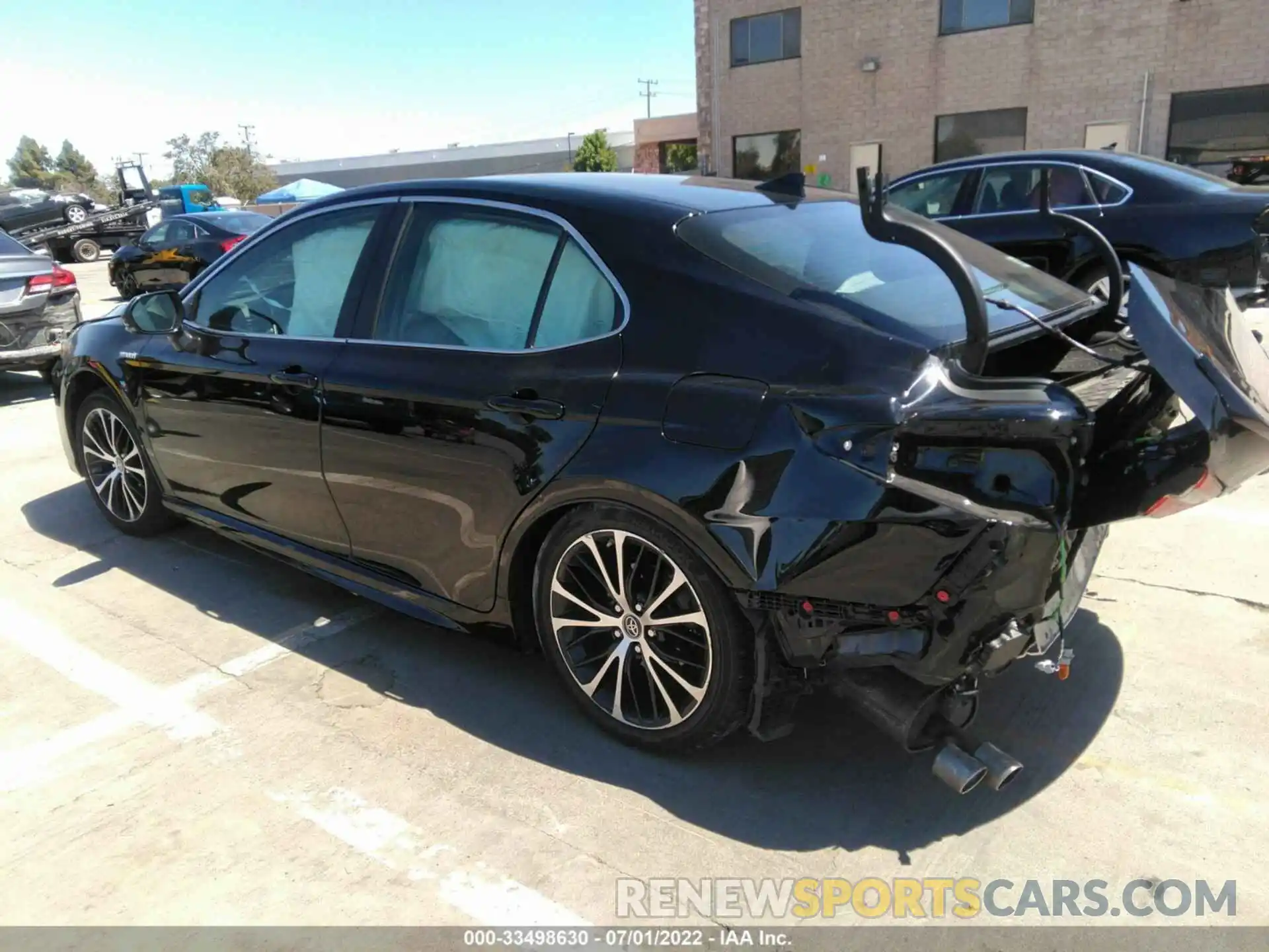 3 Photograph of a damaged car 4T1B21HK2KU012205 TOYOTA CAMRY 2019