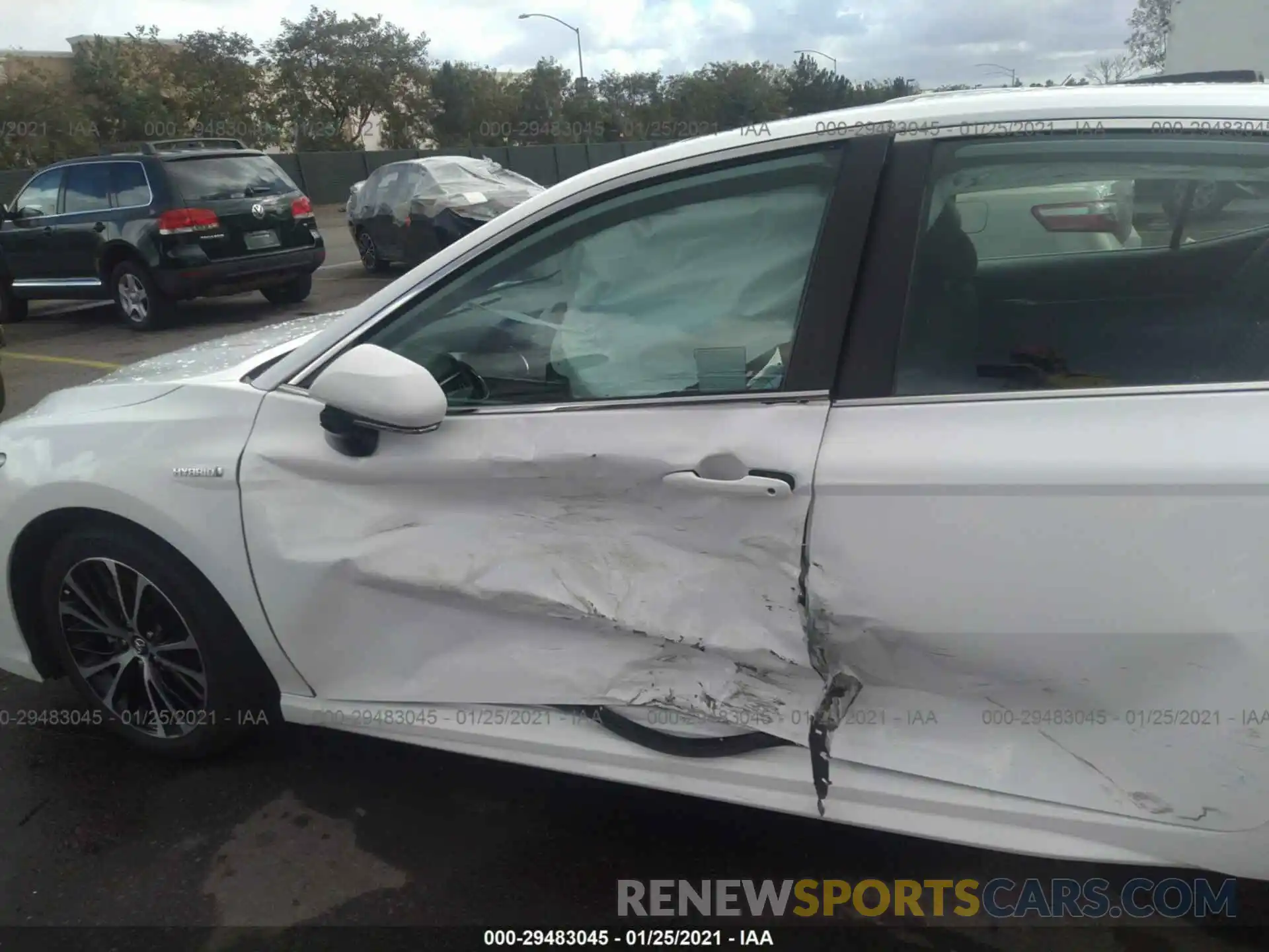 6 Photograph of a damaged car 4T1B21HK2KU514518 TOYOTA CAMRY 2019