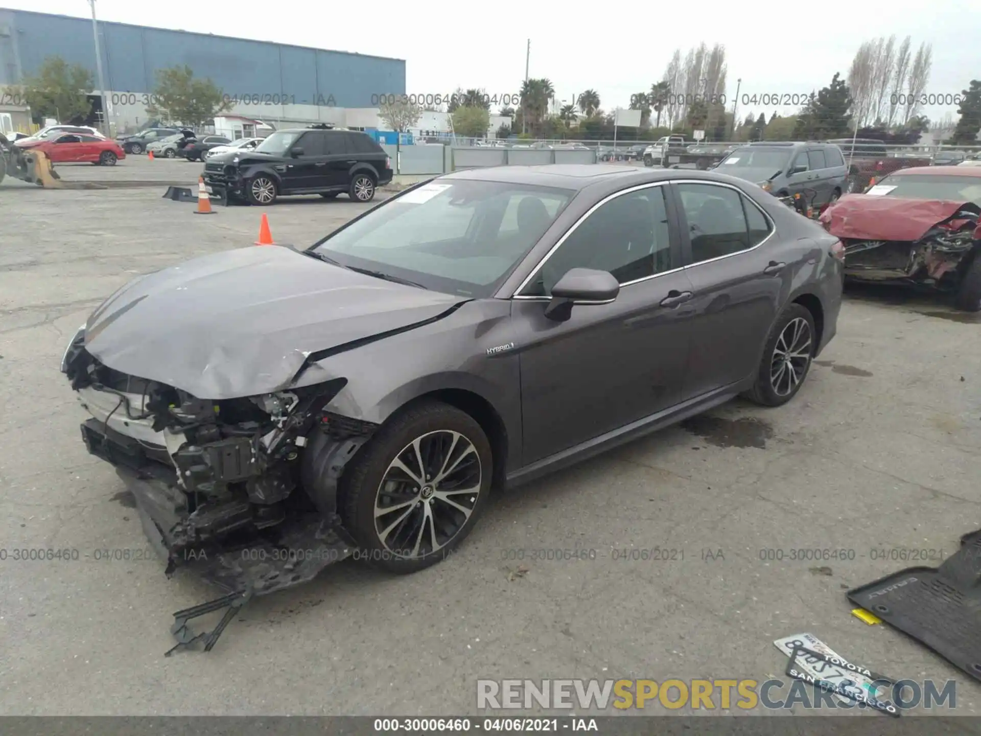 2 Фотография поврежденного автомобиля 4T1B21HK2KU515359 TOYOTA CAMRY 2019