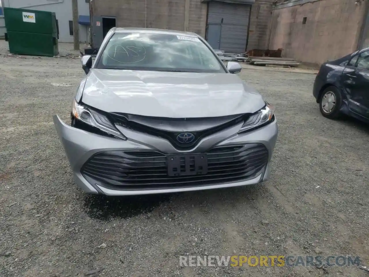 9 Photograph of a damaged car 4T1B21HK3KU012486 TOYOTA CAMRY 2019