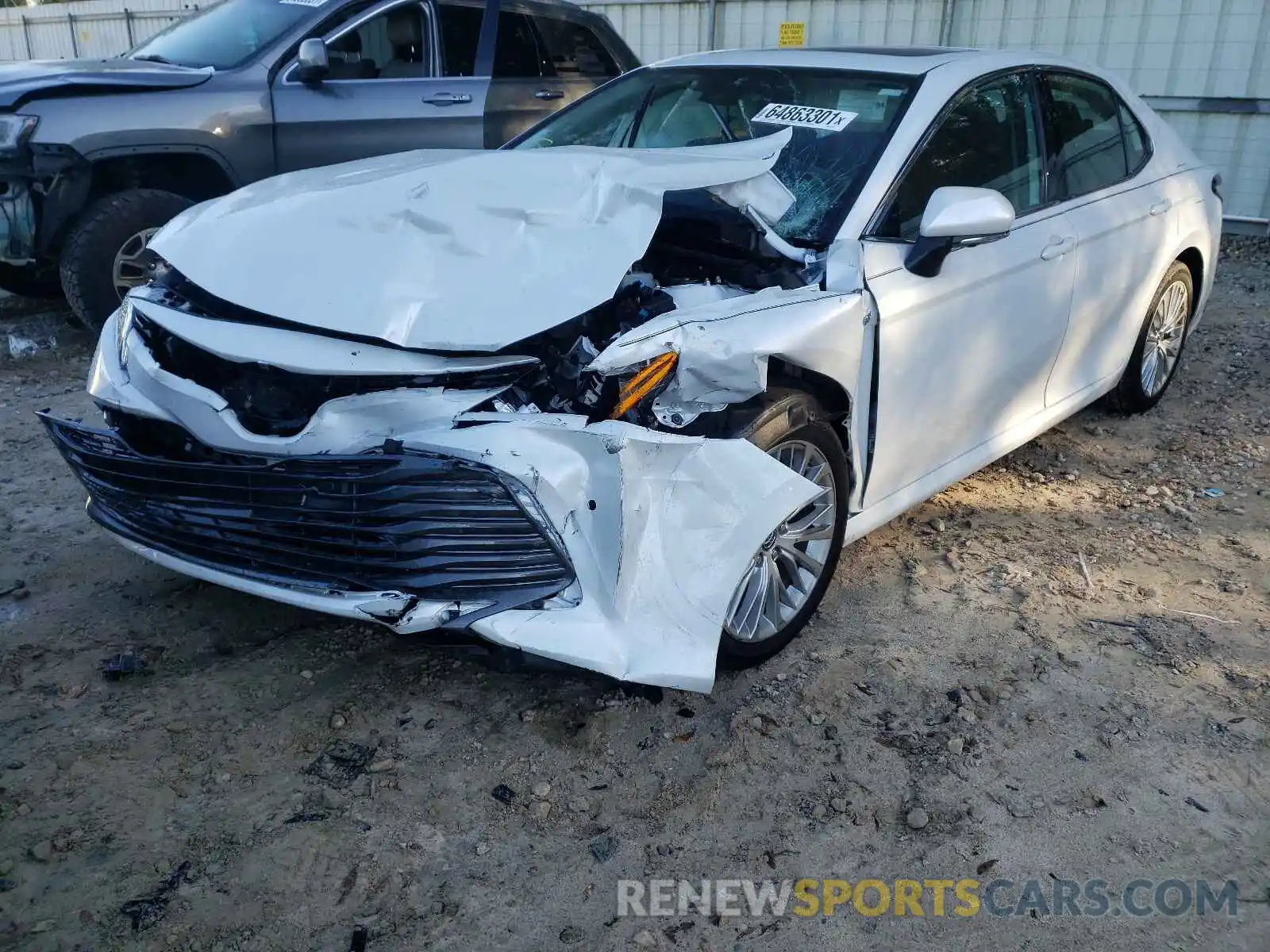 2 Photograph of a damaged car 4T1B21HK3KU513197 TOYOTA CAMRY 2019