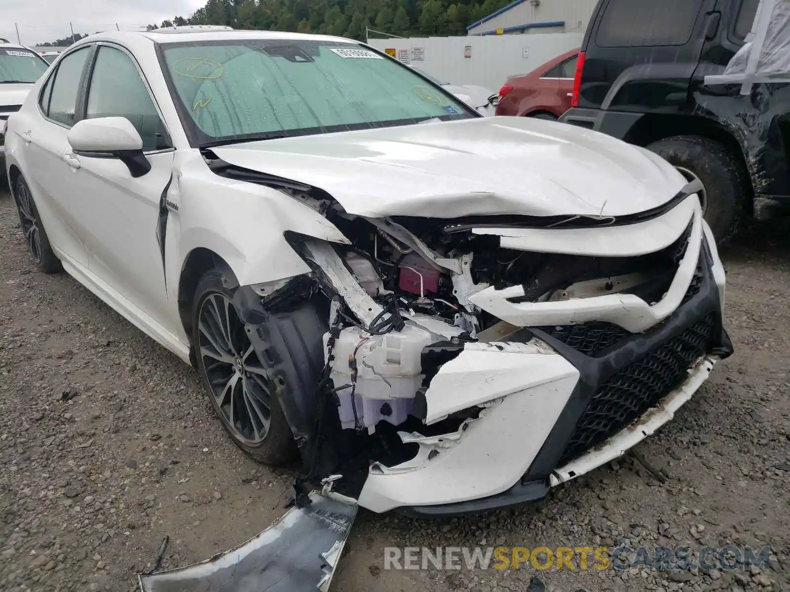 9 Photograph of a damaged car 4T1B21HK3KU513362 TOYOTA CAMRY 2019