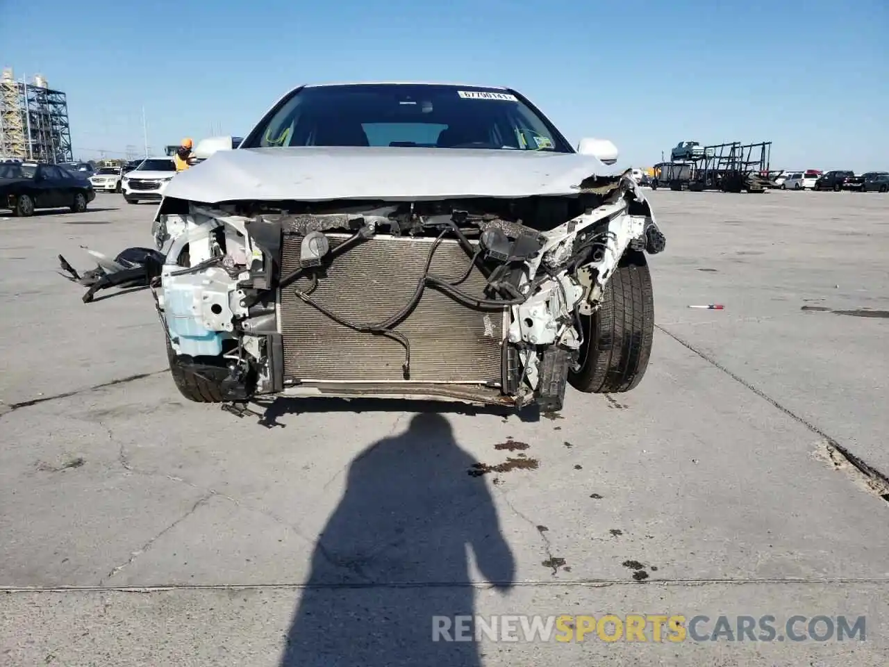 9 Photograph of a damaged car 4T1B21HK3KU513393 TOYOTA CAMRY 2019