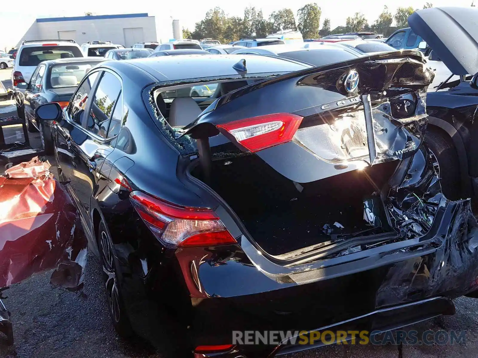 3 Photograph of a damaged car 4T1B21HK3KU521008 TOYOTA CAMRY 2019