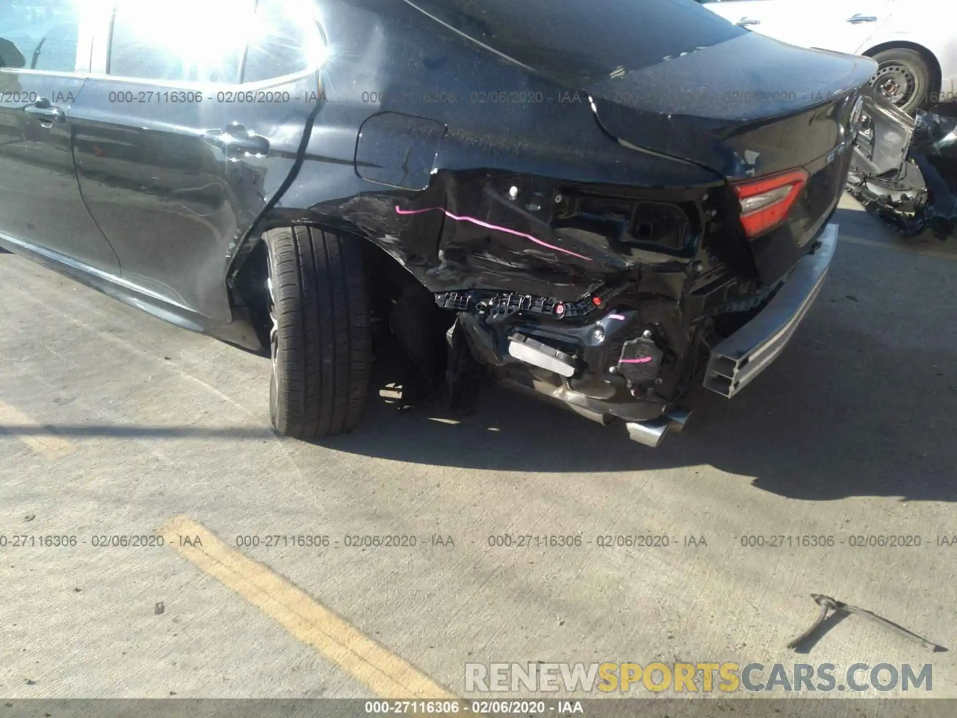 6 Photograph of a damaged car 4T1B21HK3KU521803 TOYOTA CAMRY 2019