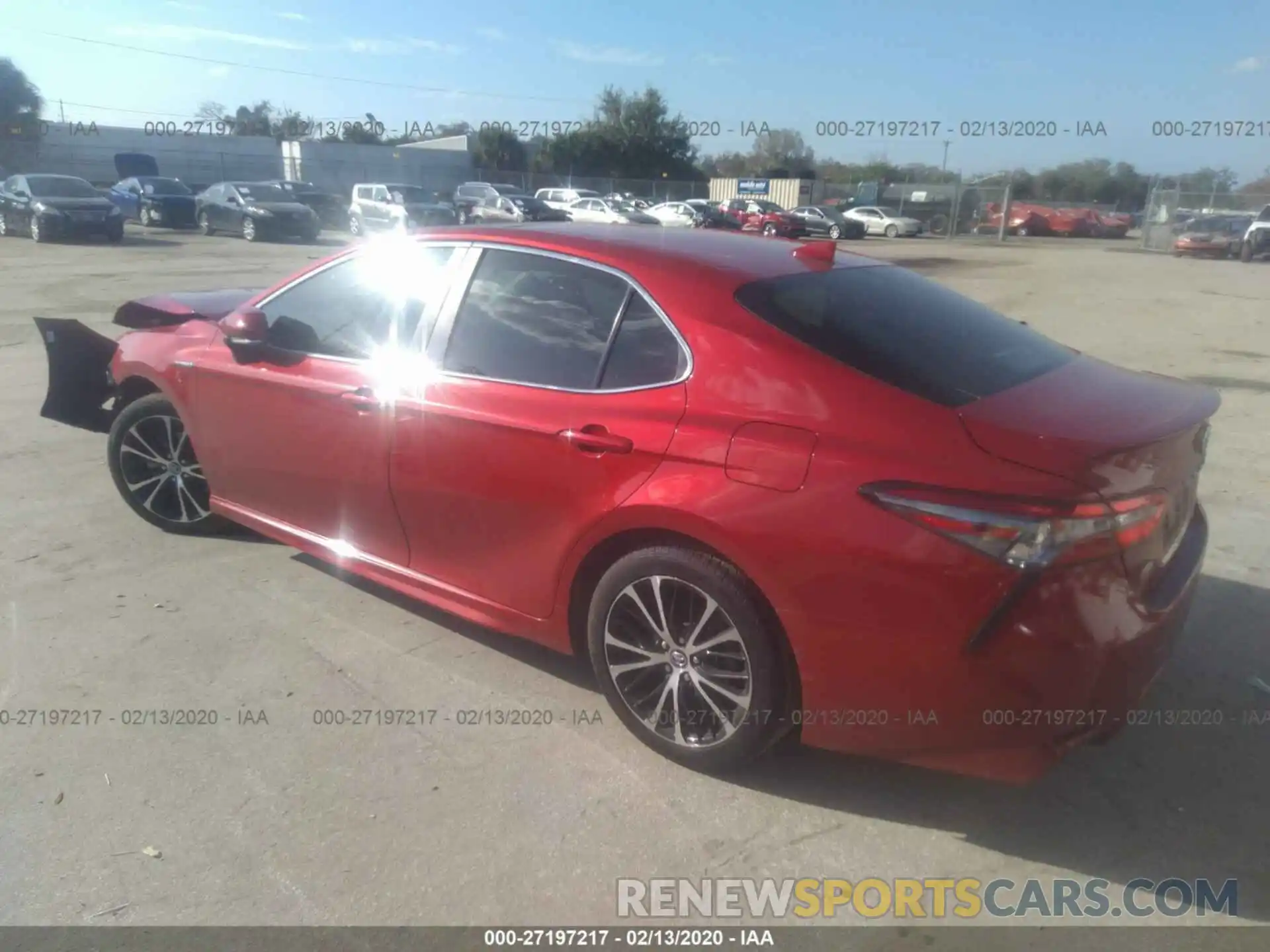 3 Photograph of a damaged car 4T1B21HK4KU011847 TOYOTA CAMRY 2019