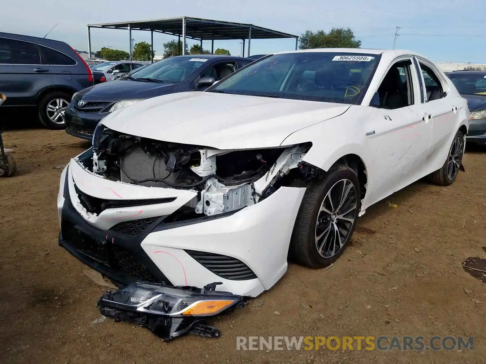 2 Photograph of a damaged car 4T1B21HK4KU511636 TOYOTA CAMRY 2019