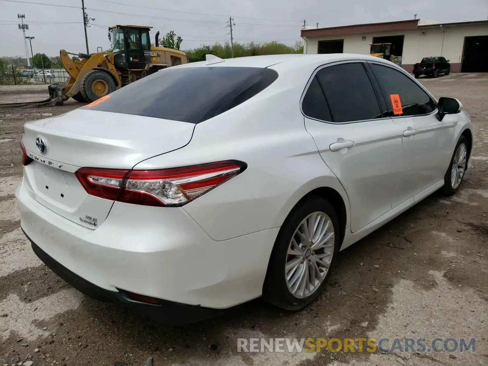 4 Фотография поврежденного автомобиля 4T1B21HK4KU518005 TOYOTA CAMRY 2019