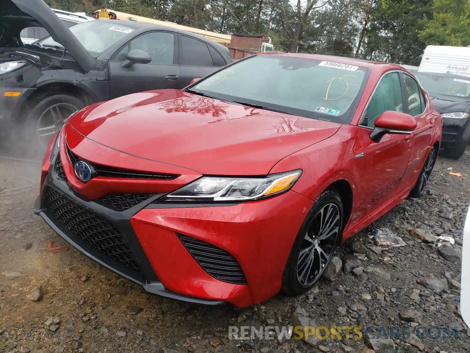 2 Photograph of a damaged car 4T1B21HK5KU011548 TOYOTA CAMRY 2019