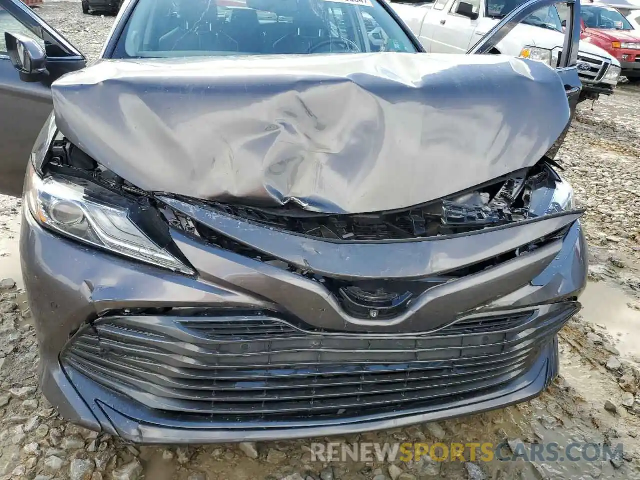 11 Photograph of a damaged car 4T1B21HK5KU012876 TOYOTA CAMRY 2019