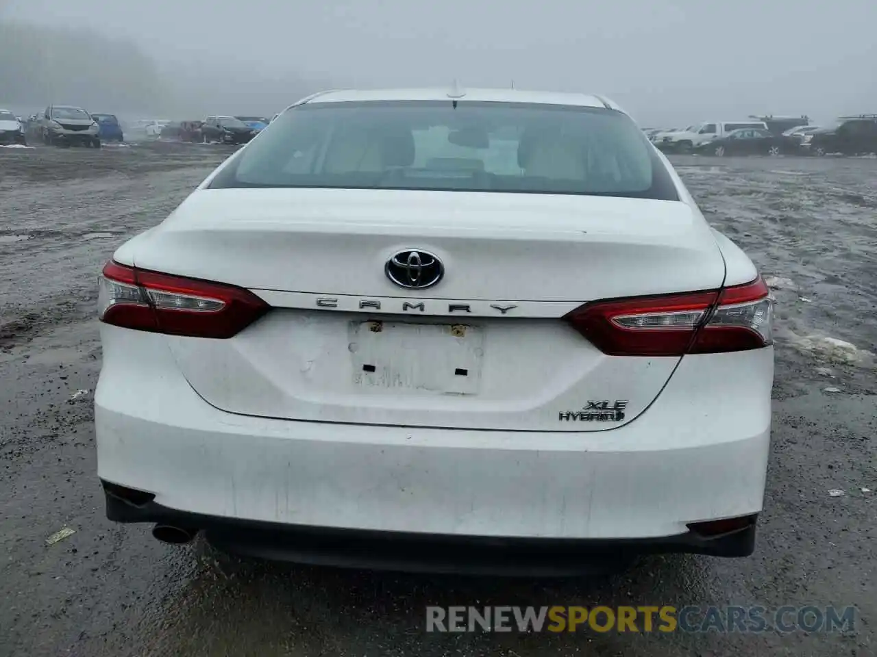 6 Photograph of a damaged car 4T1B21HK5KU014210 TOYOTA CAMRY 2019