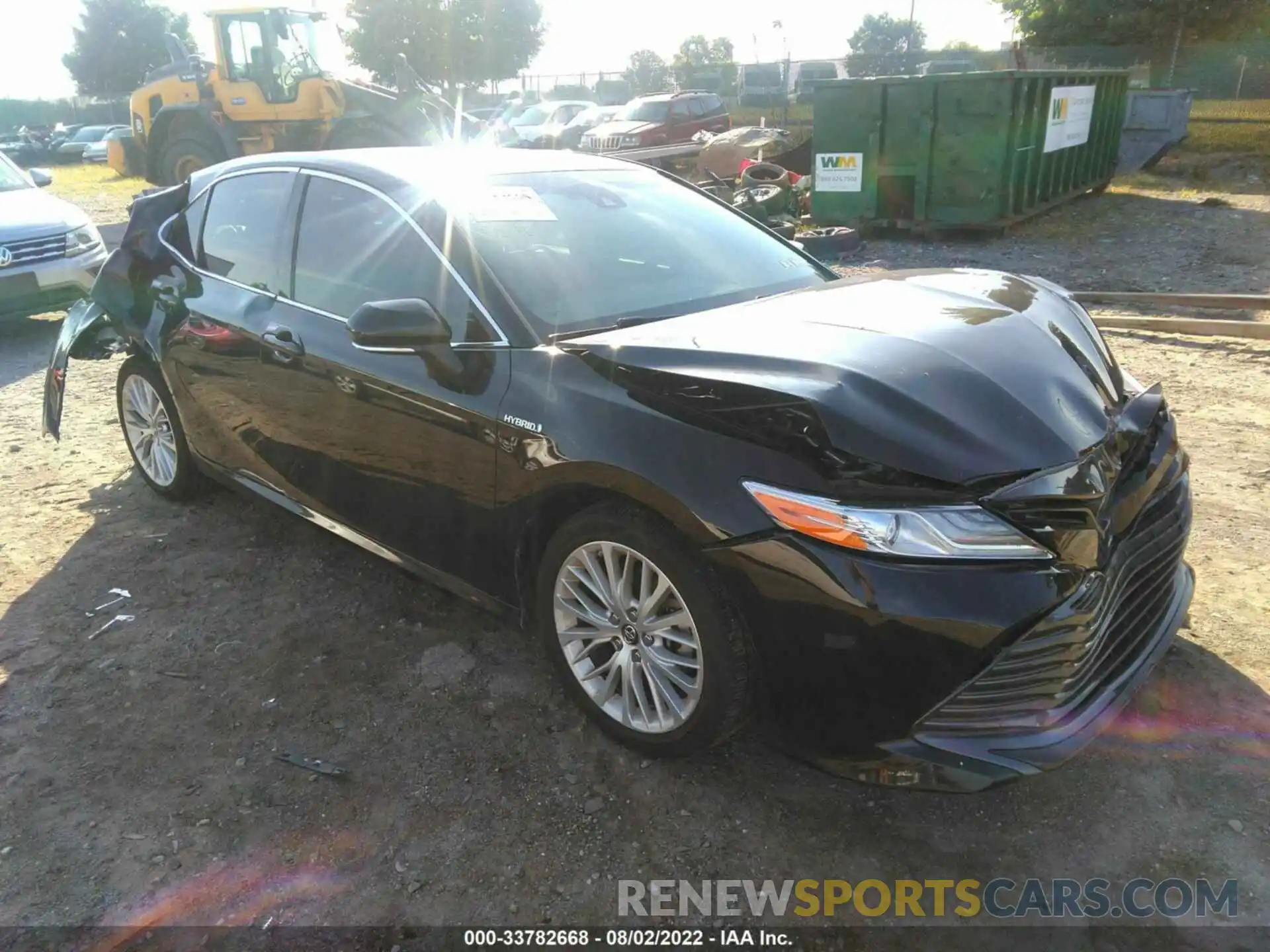 1 Photograph of a damaged car 4T1B21HK5KU517445 TOYOTA CAMRY 2019