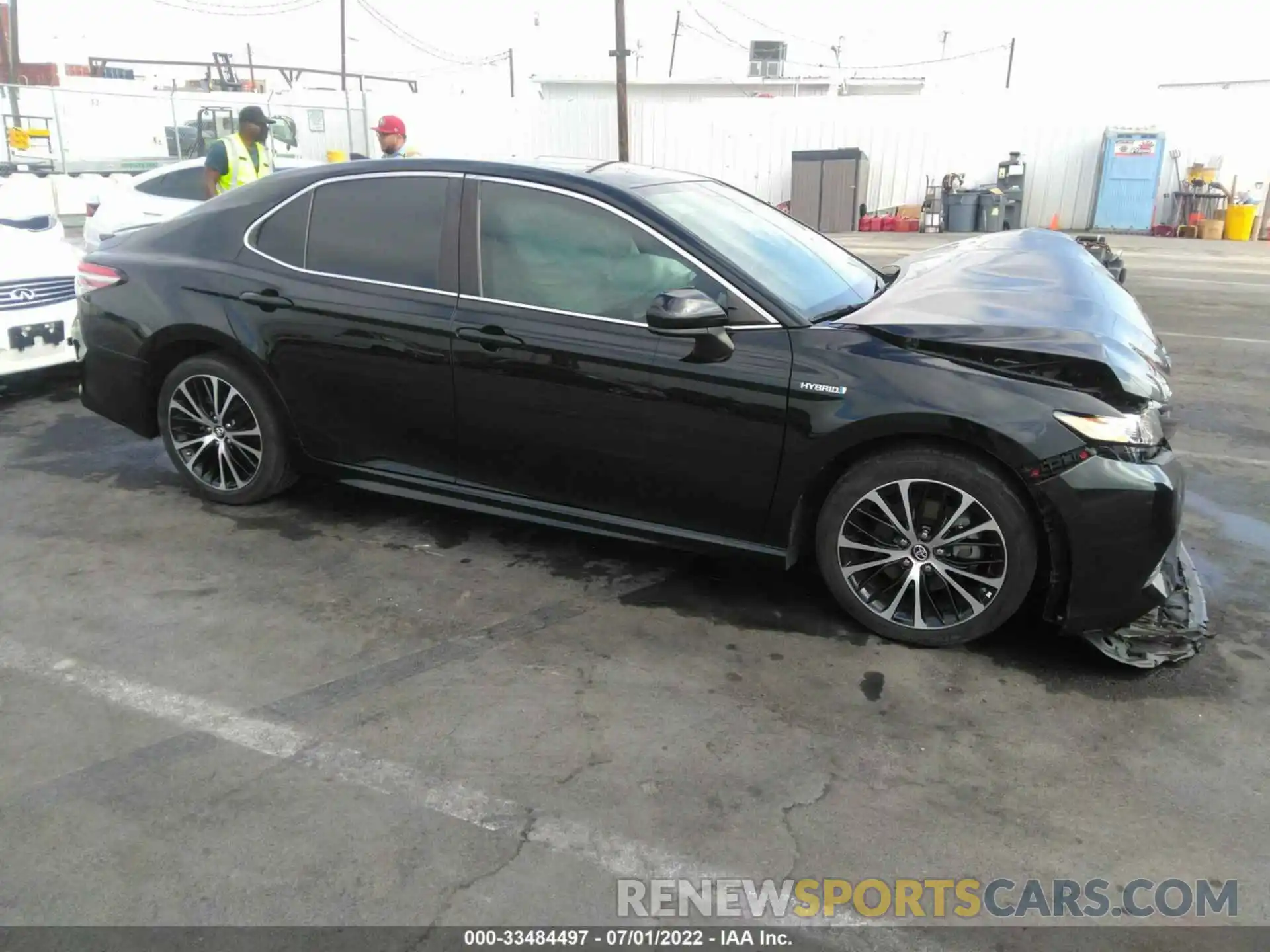 1 Photograph of a damaged car 4T1B21HK5KU518515 TOYOTA CAMRY 2019