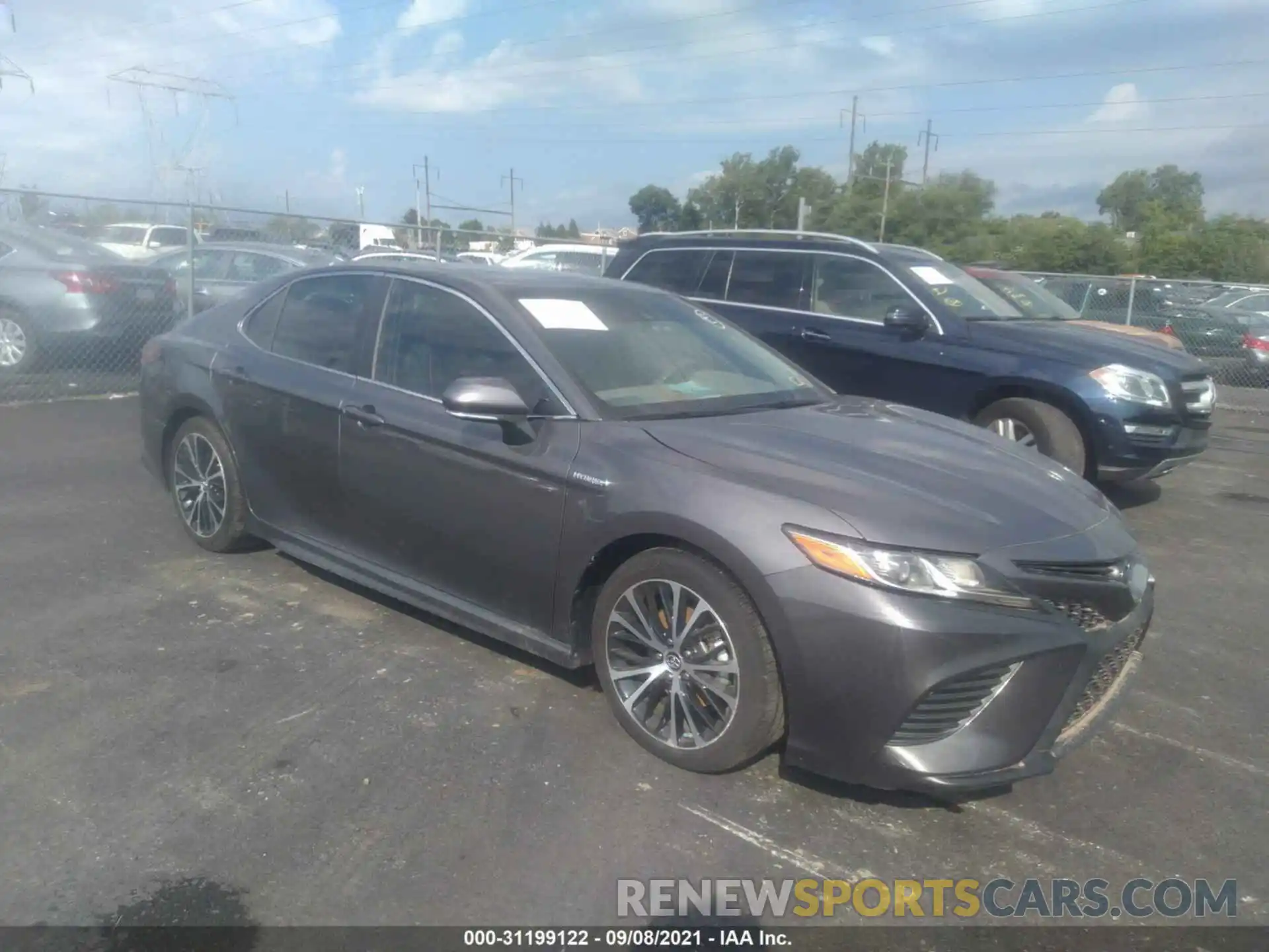 1 Photograph of a damaged car 4T1B21HK5KU521186 TOYOTA CAMRY 2019