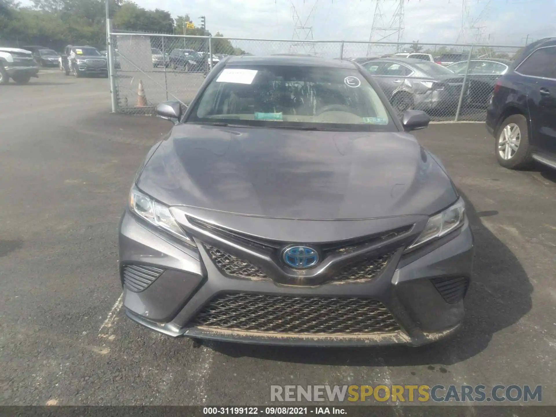 6 Photograph of a damaged car 4T1B21HK5KU521186 TOYOTA CAMRY 2019