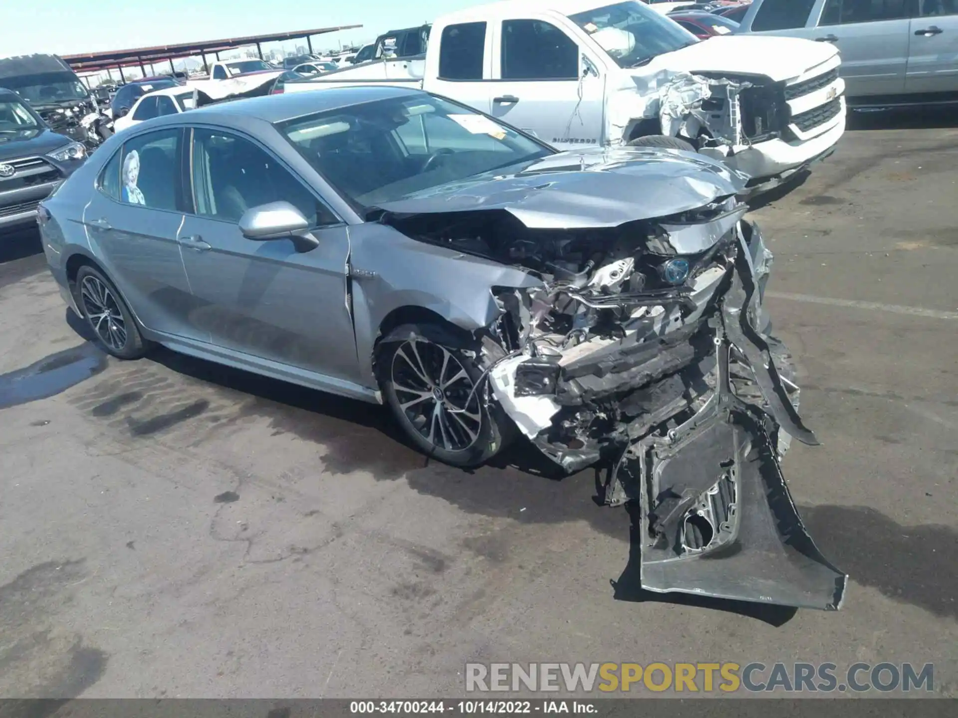 1 Photograph of a damaged car 4T1B21HK6KU516370 TOYOTA CAMRY 2019