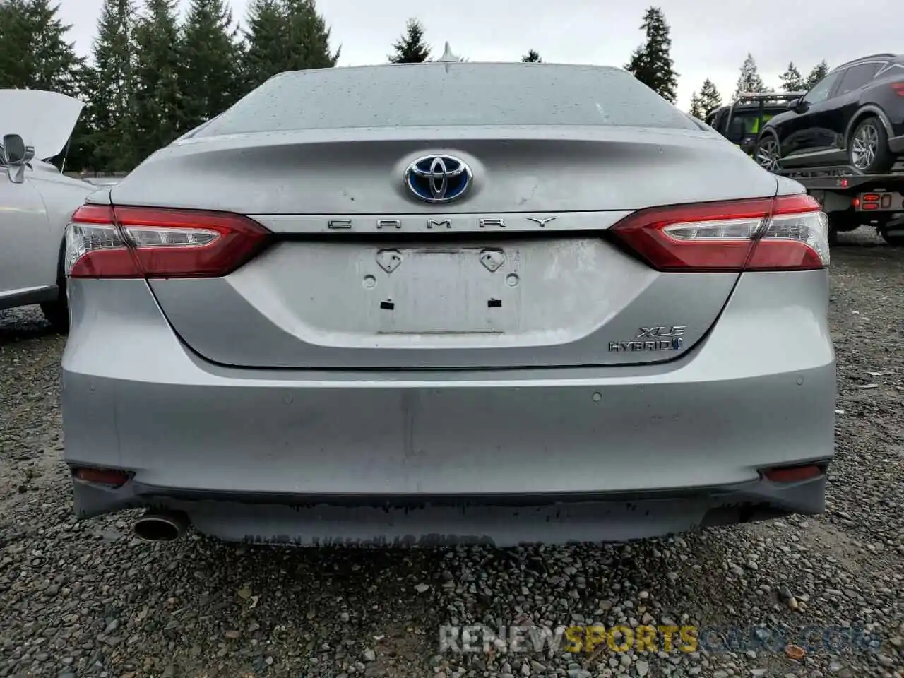 6 Photograph of a damaged car 4T1B21HK6KU517826 TOYOTA CAMRY 2019