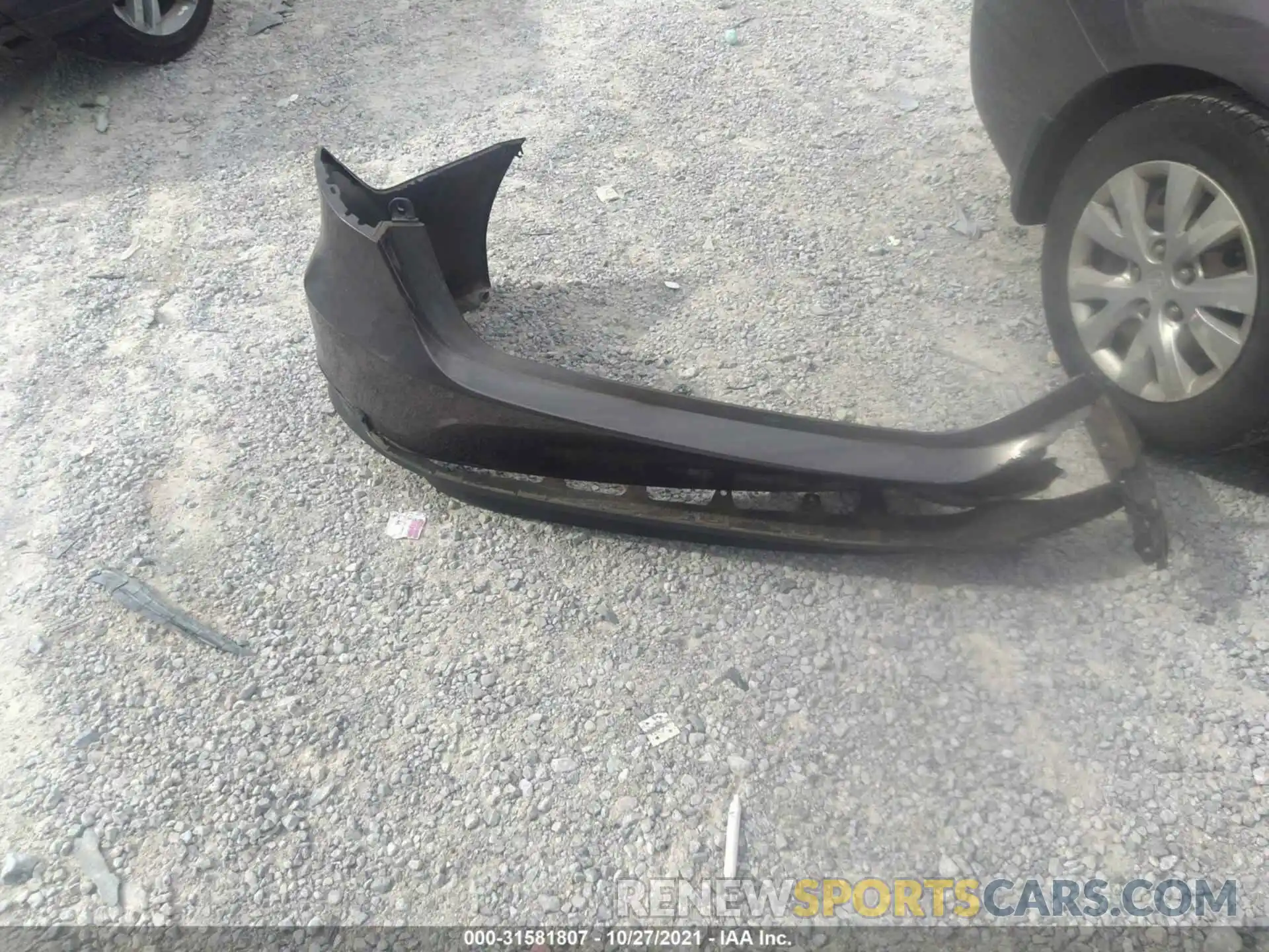 12 Photograph of a damaged car 4T1B21HK7KU513459 TOYOTA CAMRY 2019