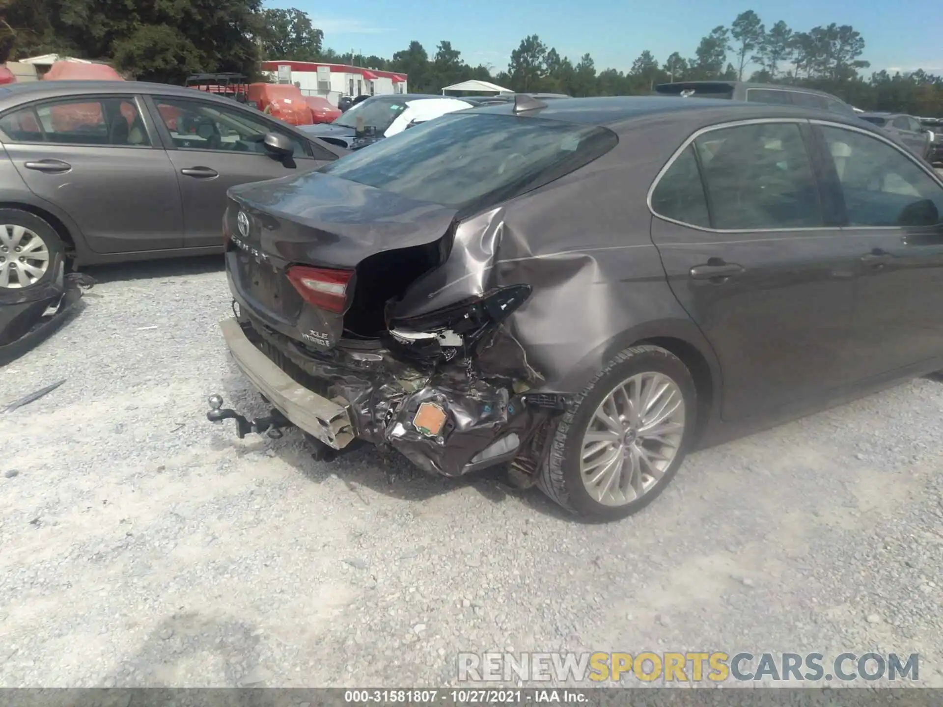 6 Photograph of a damaged car 4T1B21HK7KU513459 TOYOTA CAMRY 2019