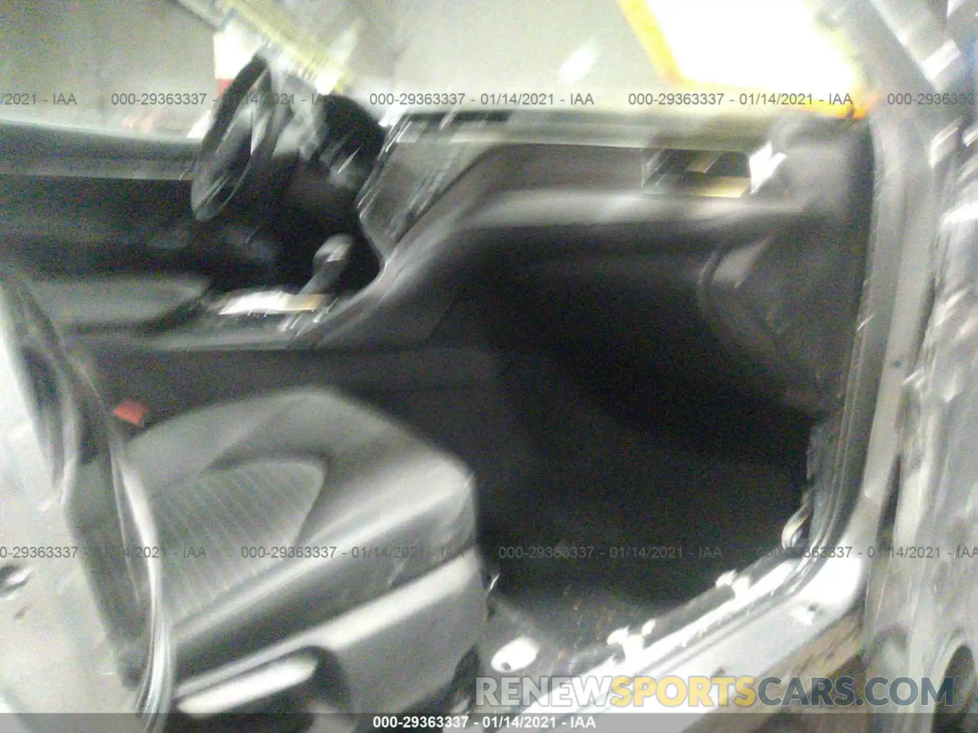 5 Photograph of a damaged car 4T1B21HK7KU514286 TOYOTA CAMRY 2019