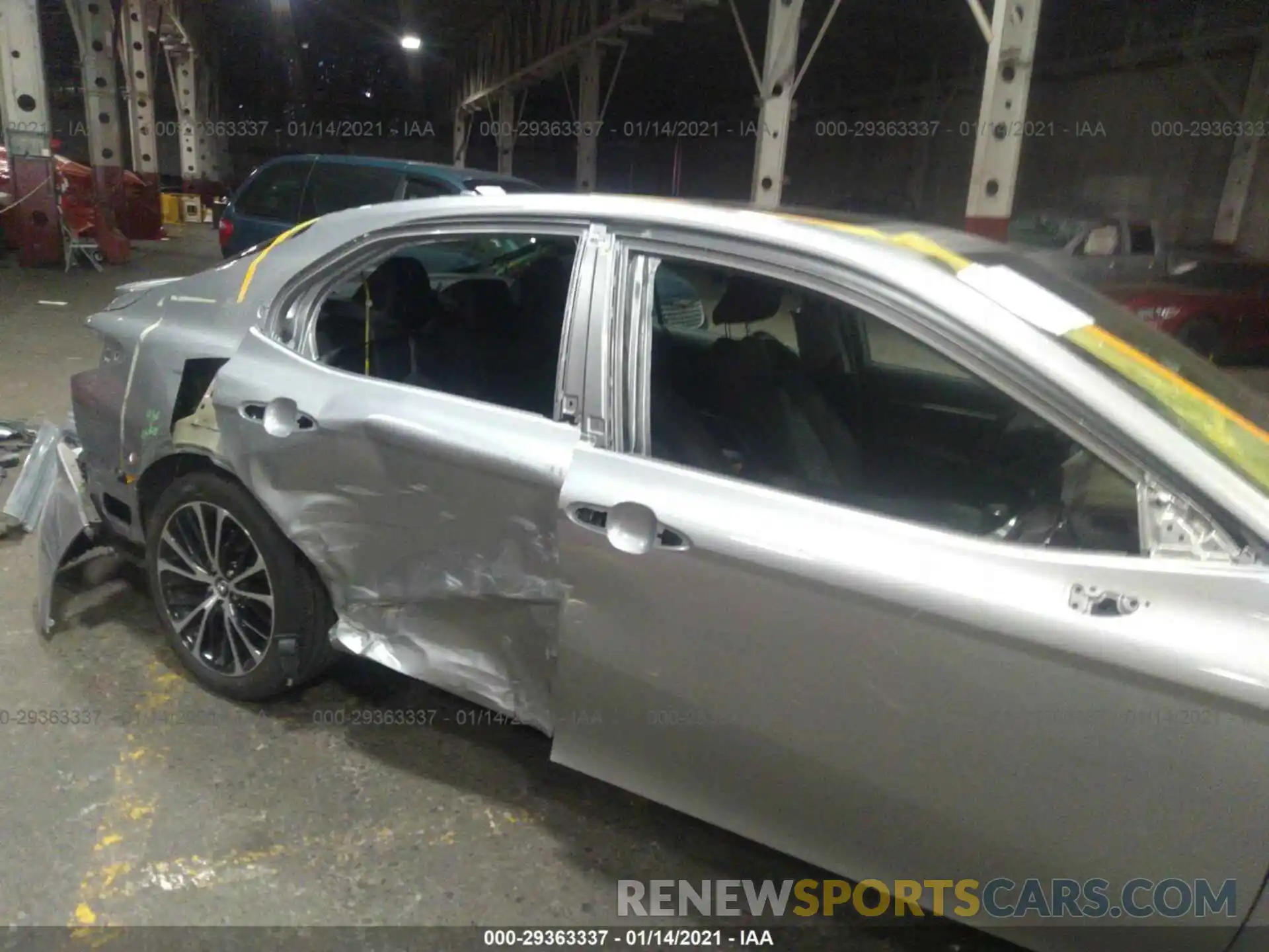 6 Photograph of a damaged car 4T1B21HK7KU514286 TOYOTA CAMRY 2019