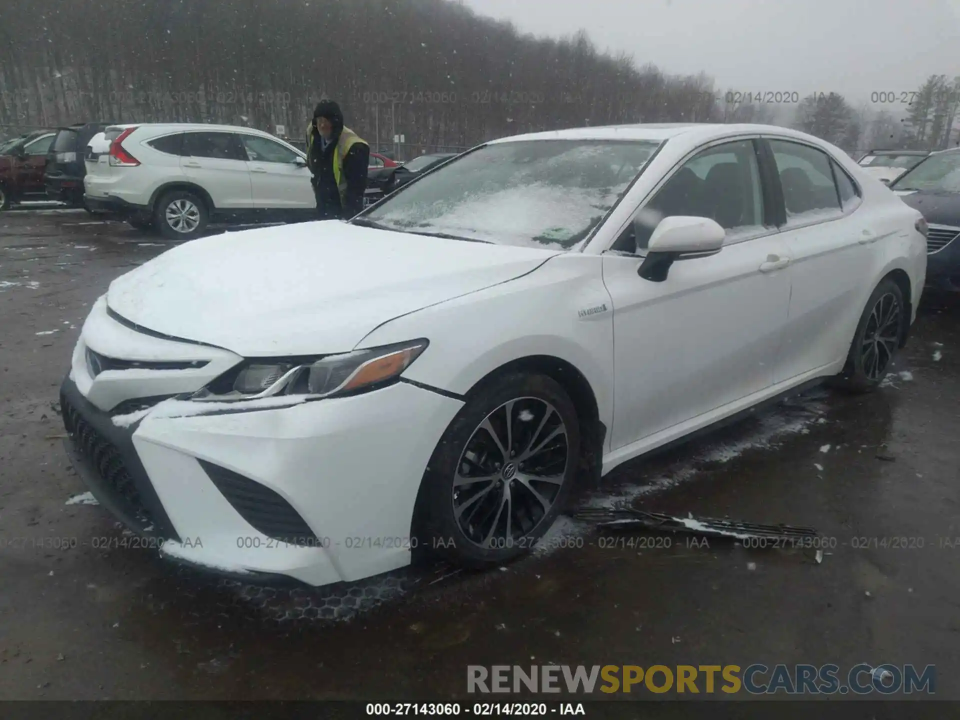 2 Photograph of a damaged car 4T1B21HK7KU516426 TOYOTA CAMRY 2019