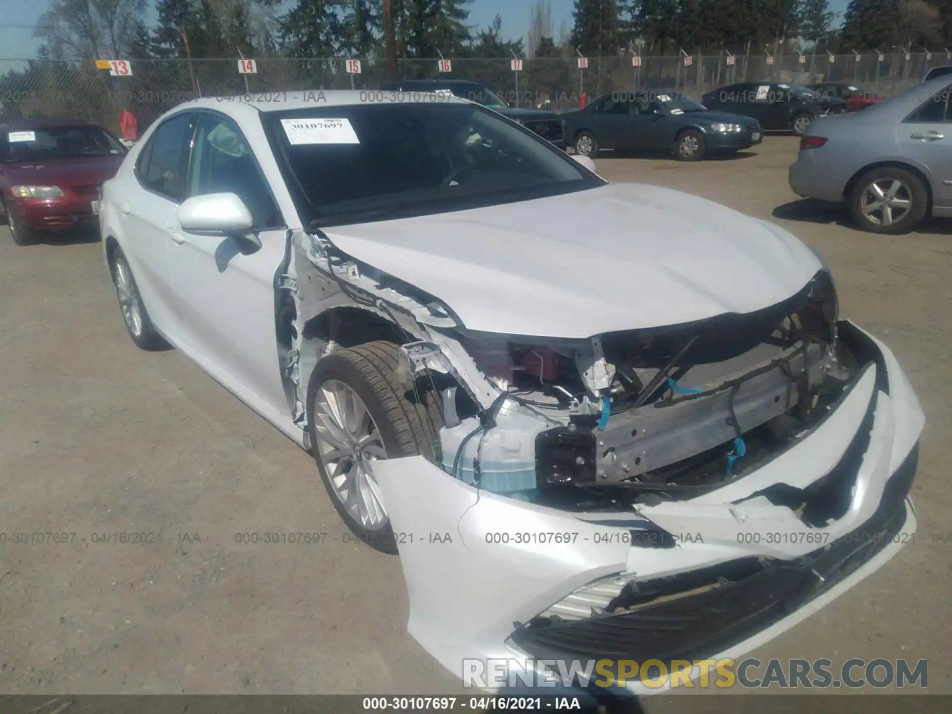 1 Photograph of a damaged car 4T1B21HK7KU519102 TOYOTA CAMRY 2019