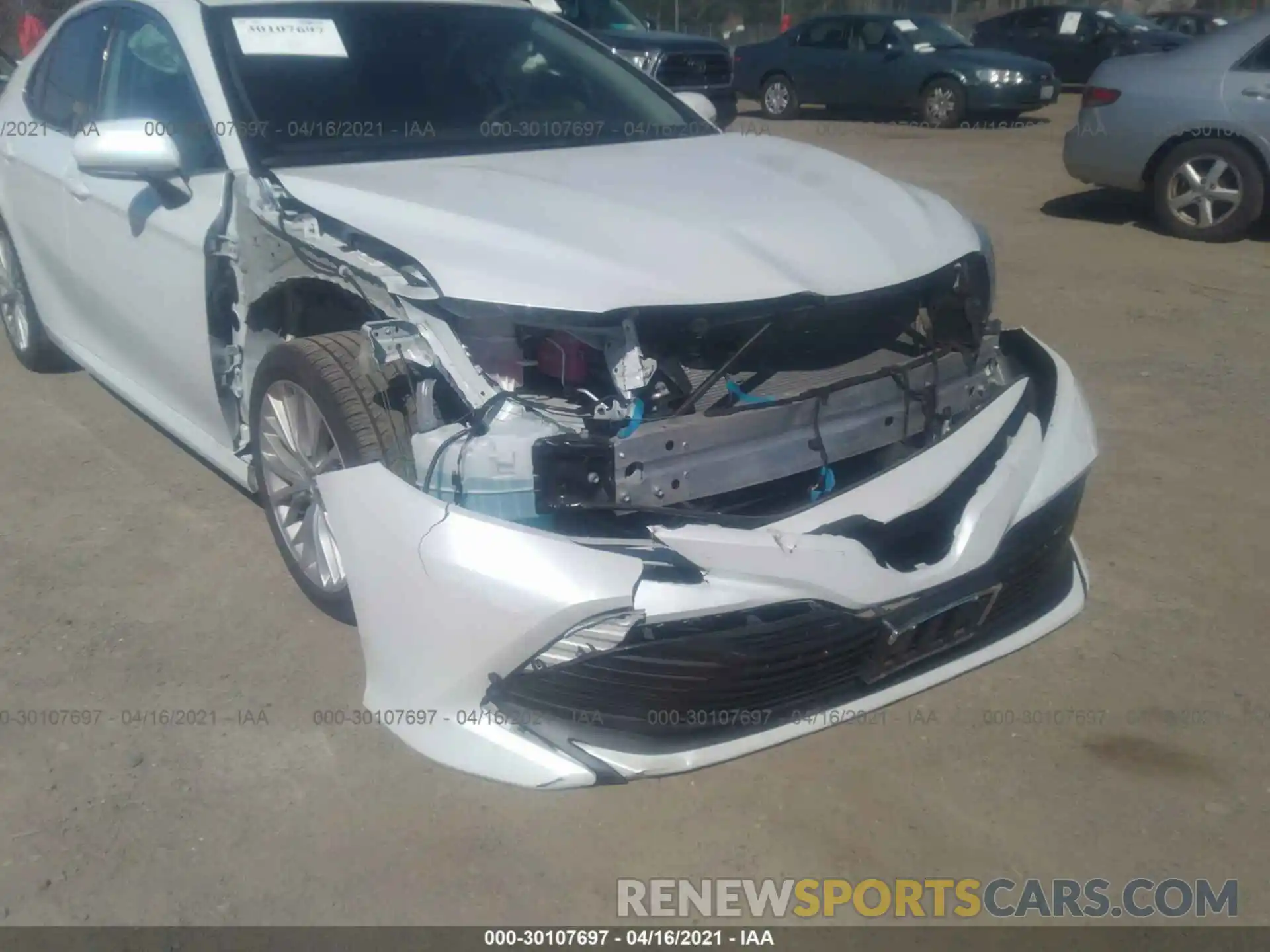 6 Photograph of a damaged car 4T1B21HK7KU519102 TOYOTA CAMRY 2019