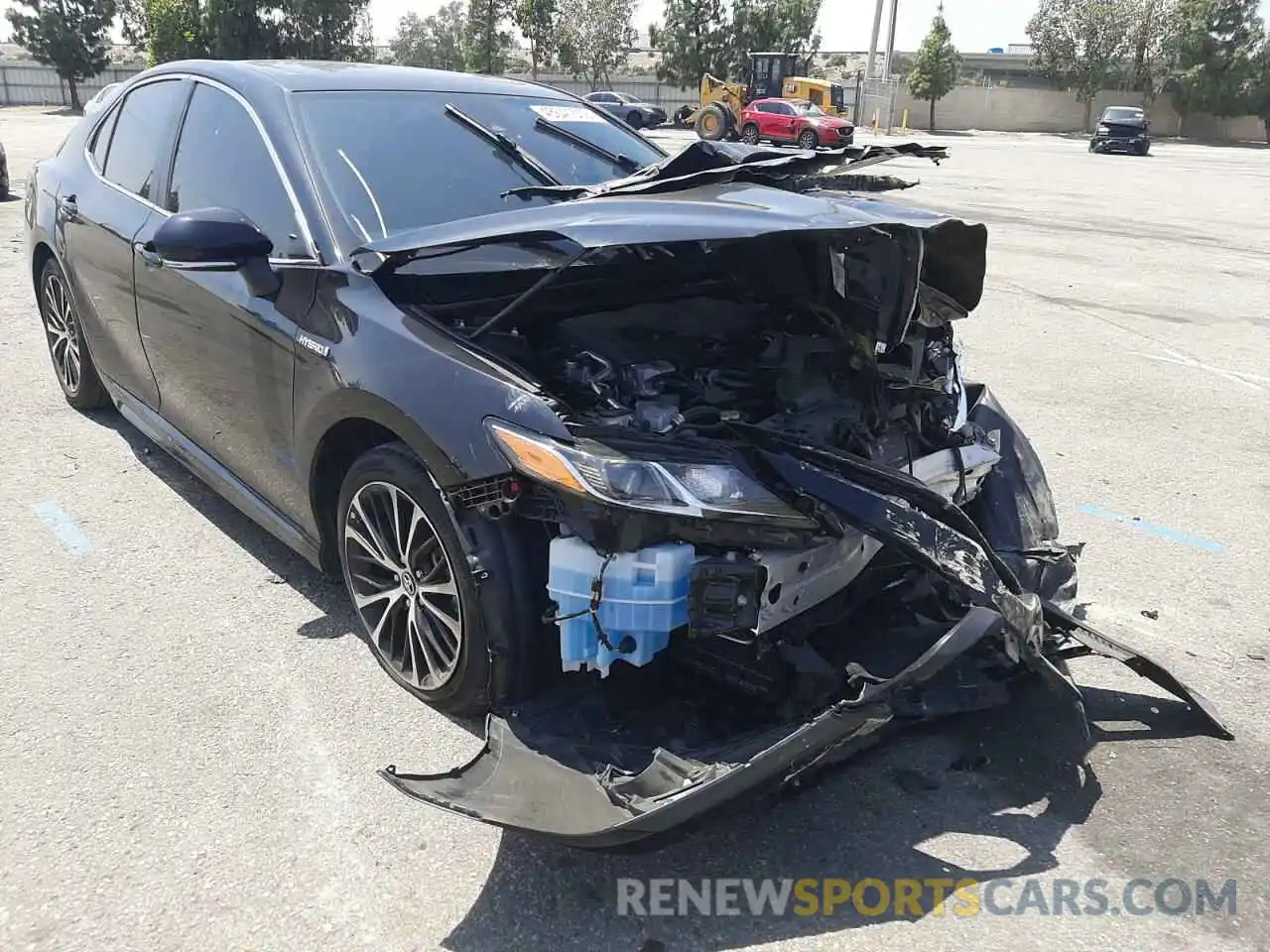 1 Photograph of a damaged car 4T1B21HK7KU519651 TOYOTA CAMRY 2019