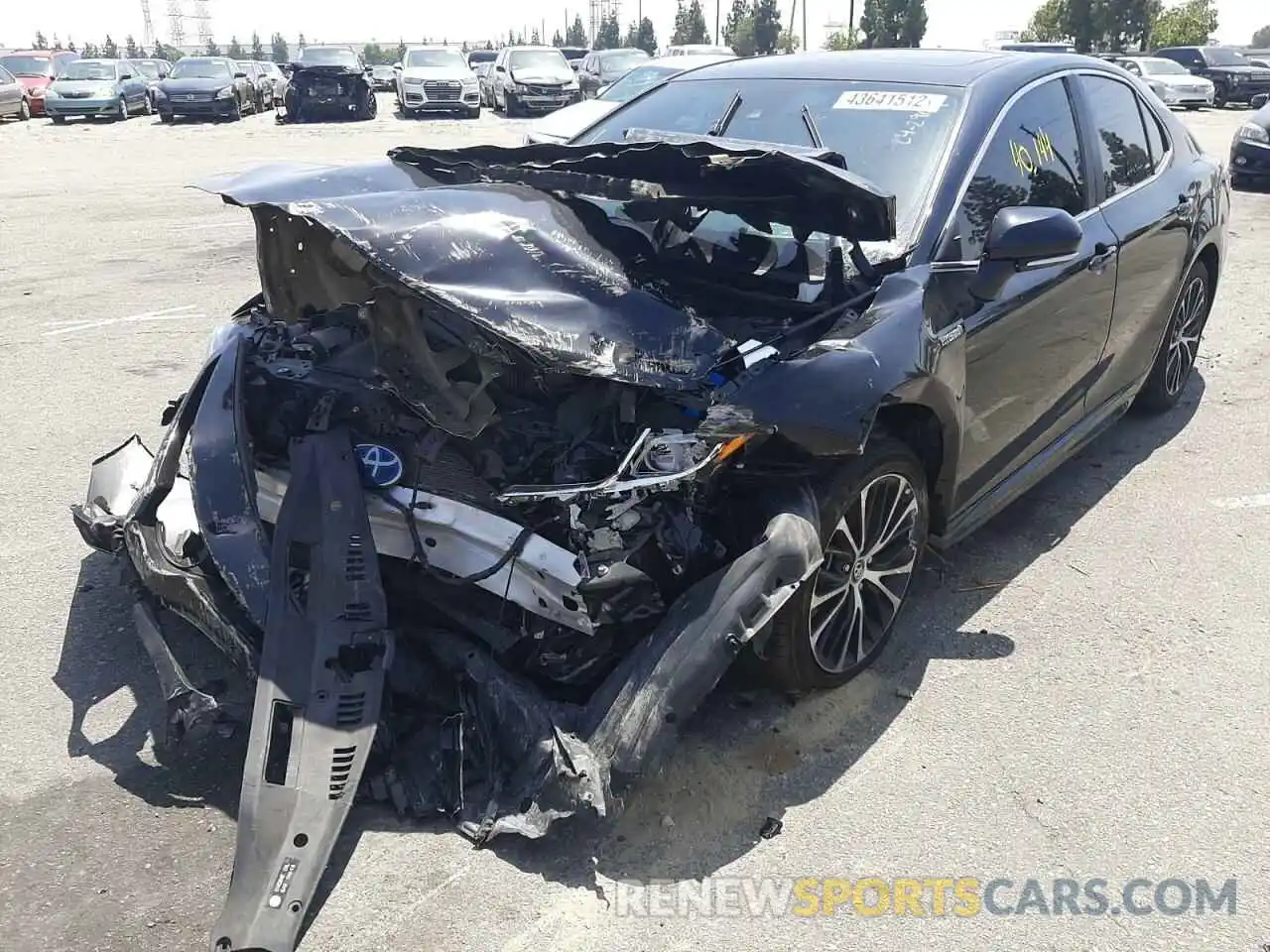 2 Photograph of a damaged car 4T1B21HK7KU519651 TOYOTA CAMRY 2019